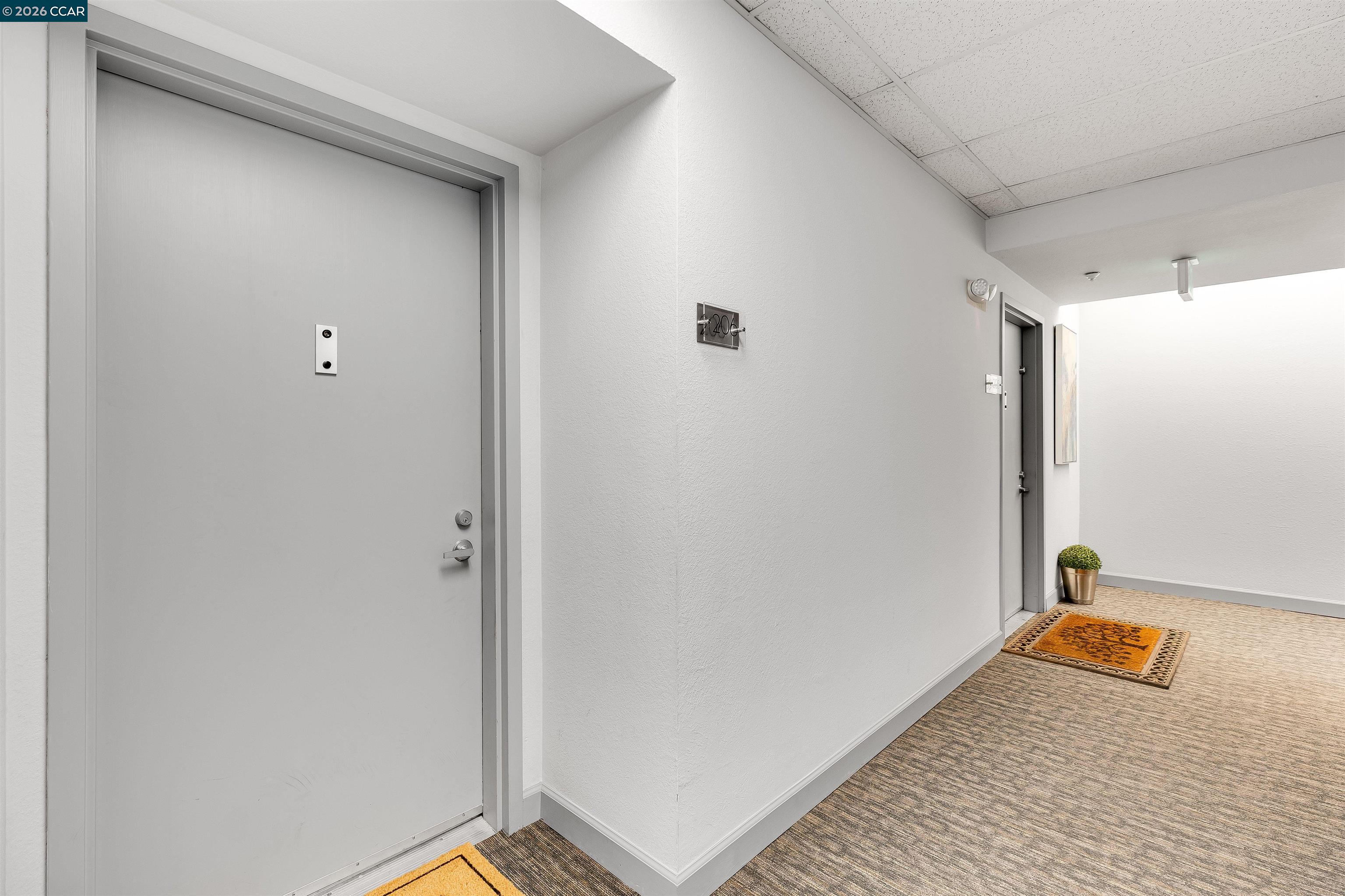 Photo #6: 41132316 Listing: Photo #6