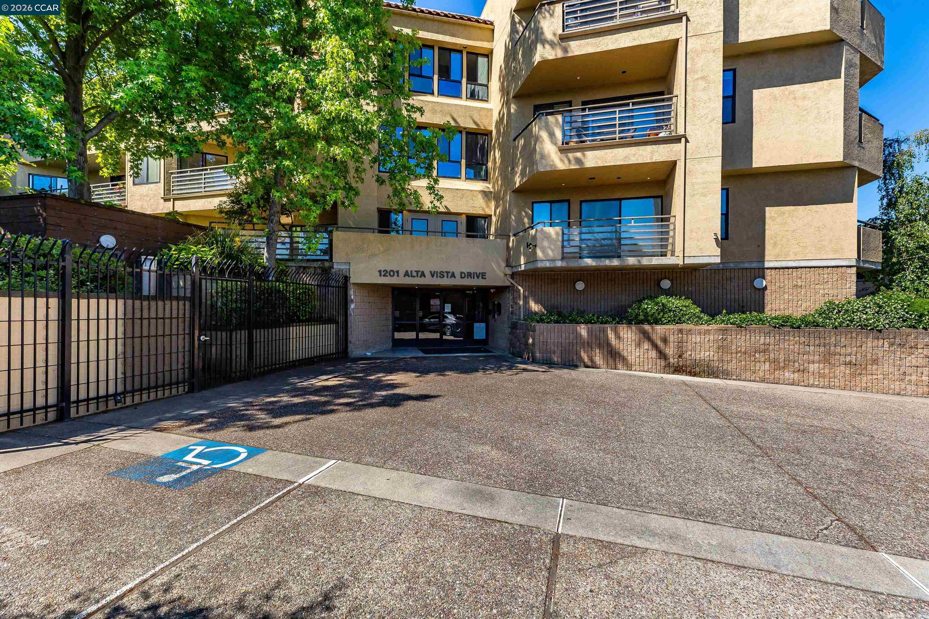 Photo #55: 41132316 Listing: Photo #55