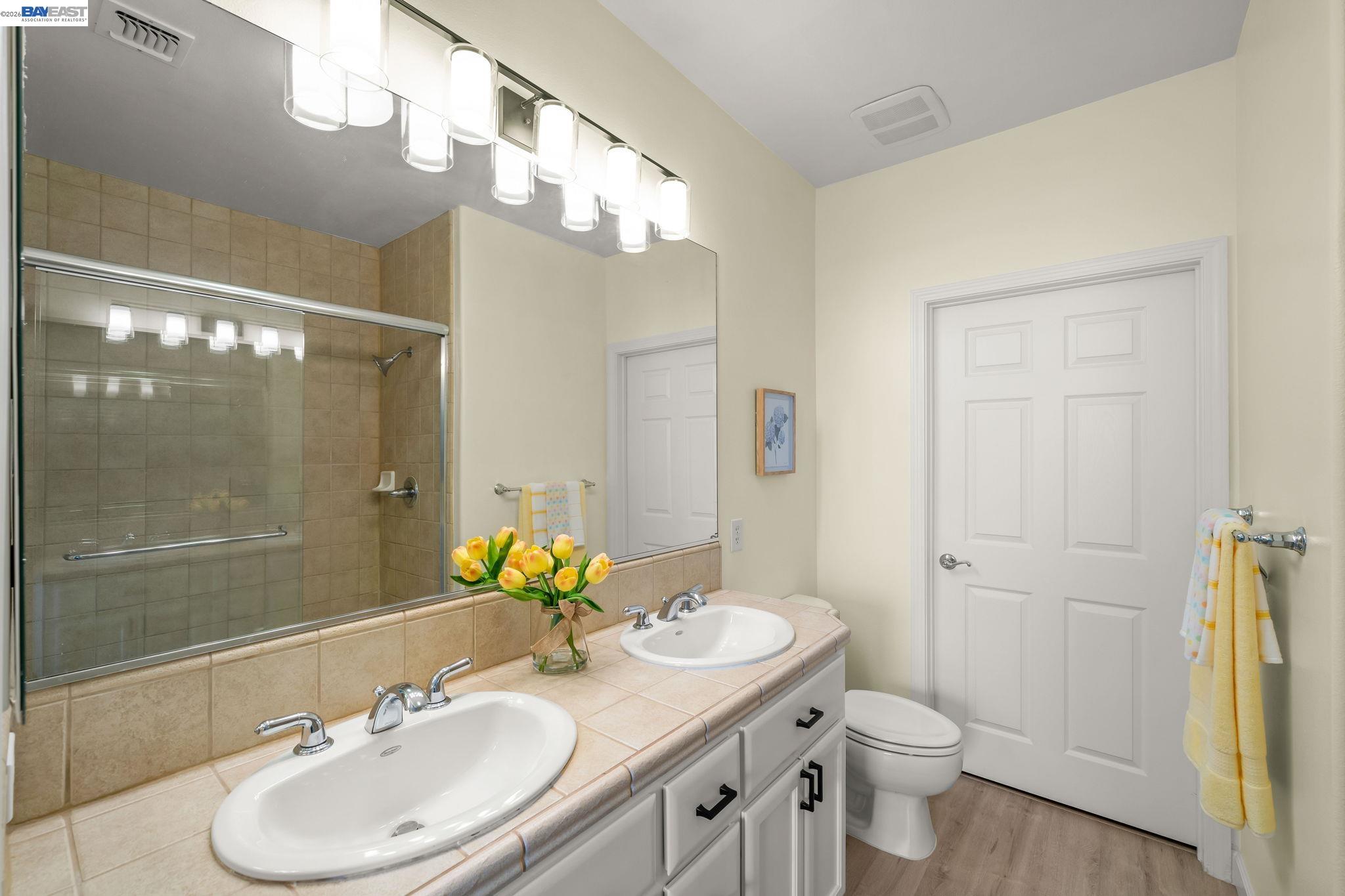 Photo #14: 41132319 Listing: Photo #14