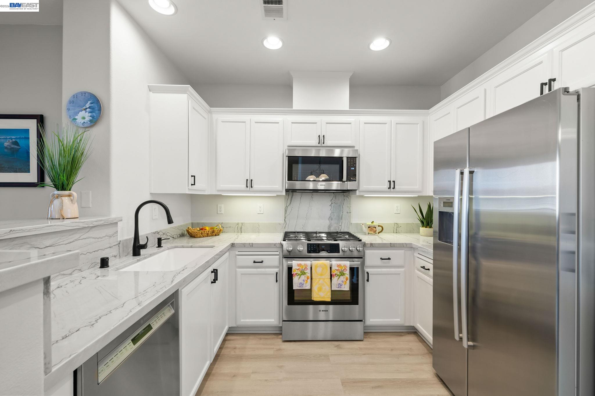 Photo #7: 41132319 Listing: Photo #7