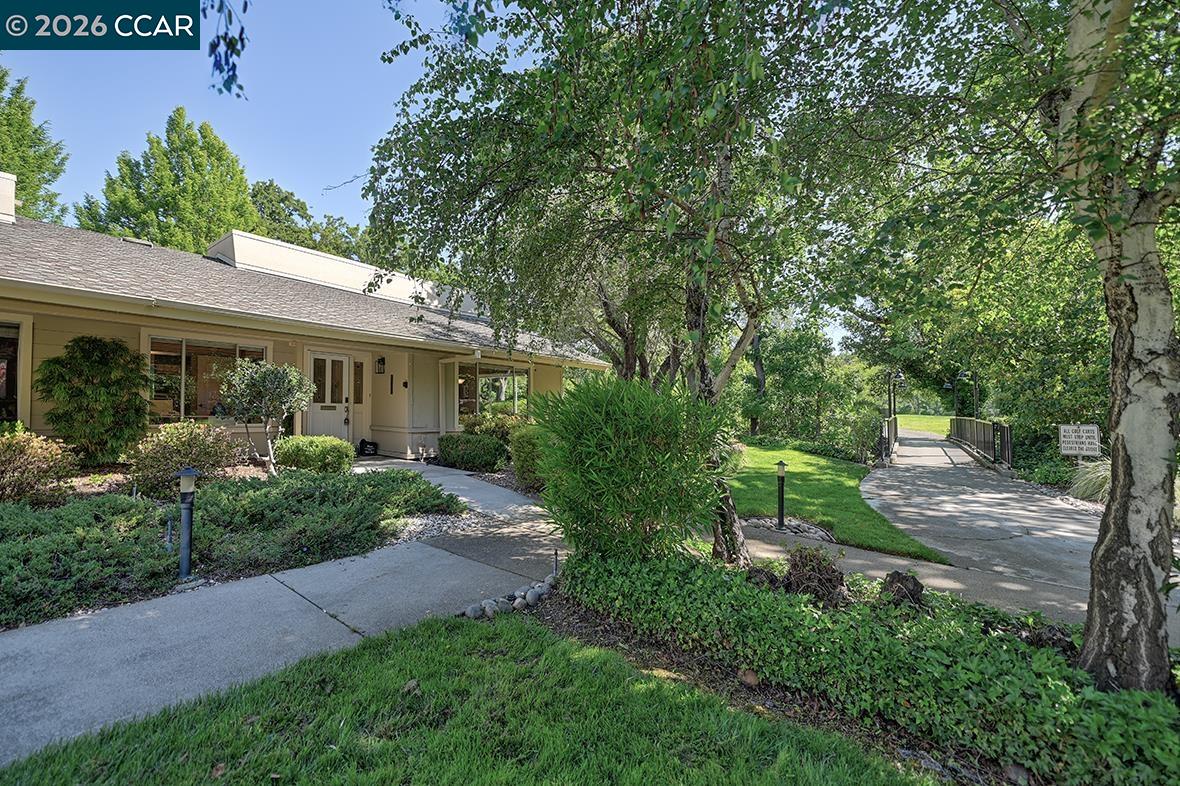 2152 Tice Creek Dr. UNIT 4, Walnut Creek, CA, 94595