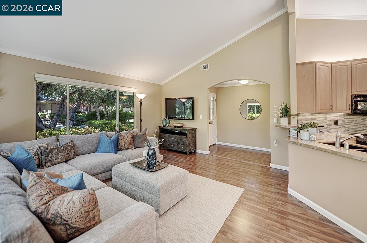 Photo #25: 41132336 Listing: Photo #25