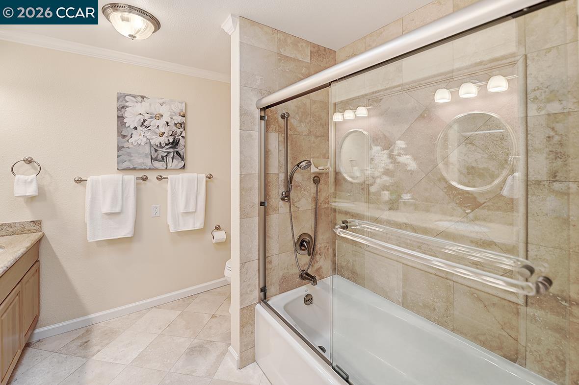 Photo #31: 41132336 Listing: Photo #31