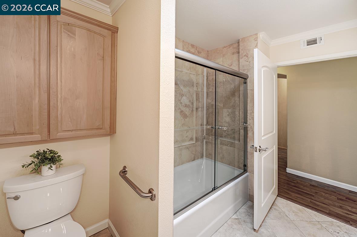 Photo #33: 41132336 Listing: Photo #33