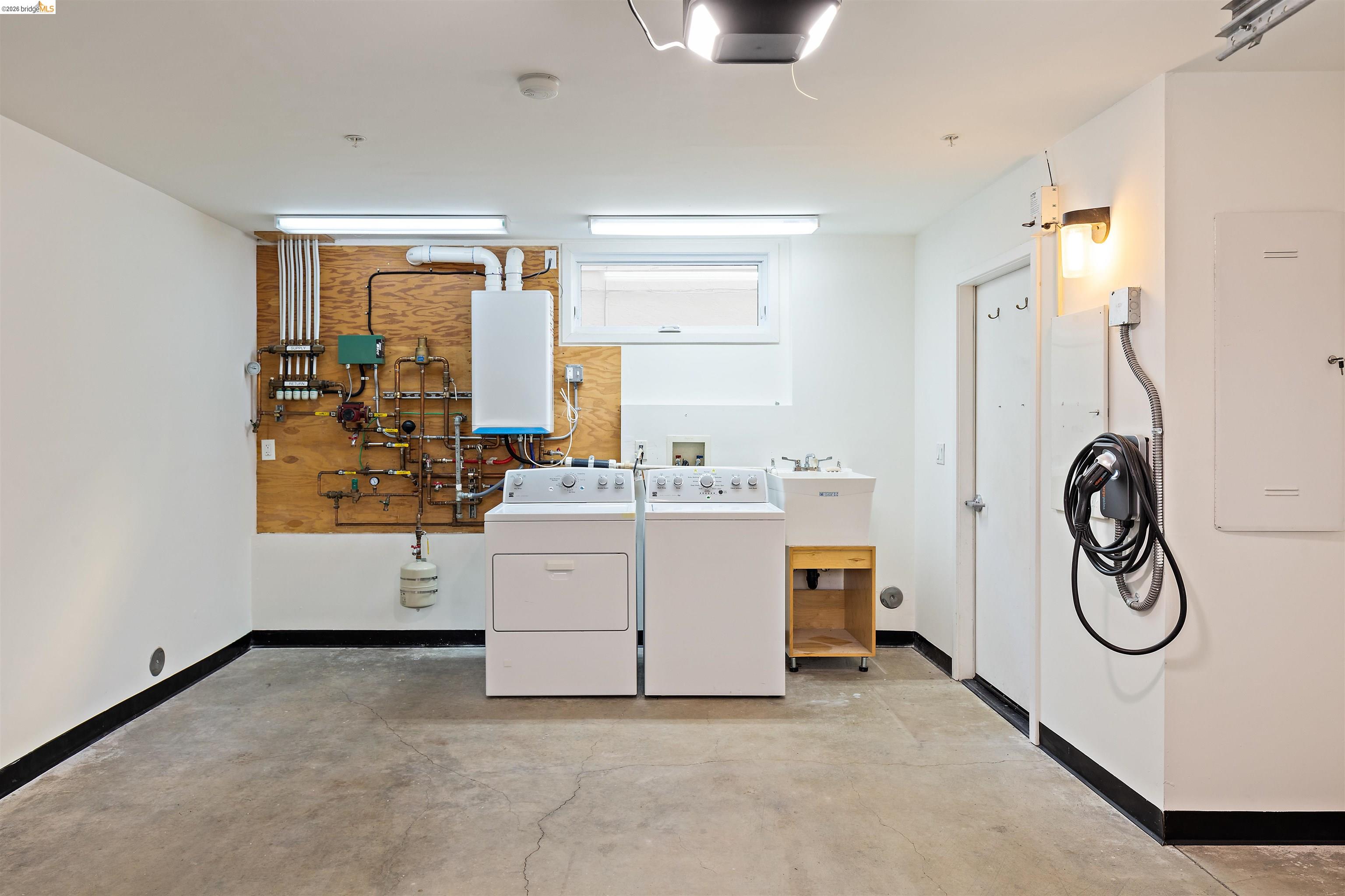 Photo #32: 41132338 Listing: Photo #32