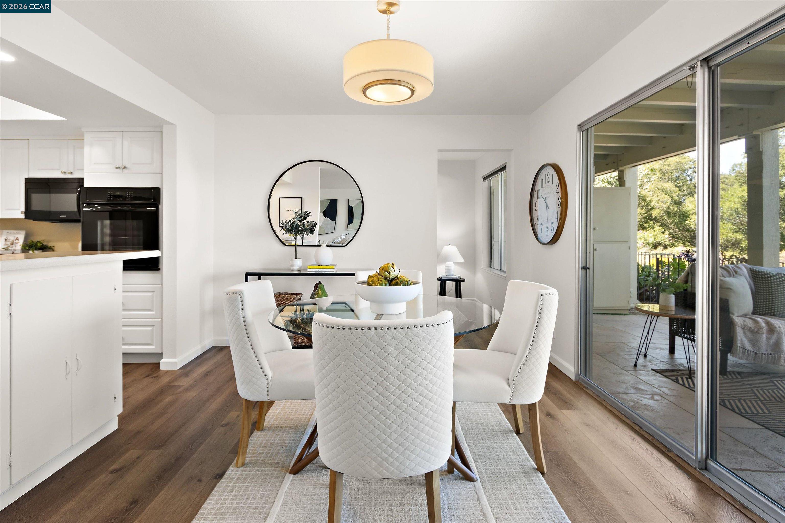 Photo #6: 41132366 Listing: Photo #6