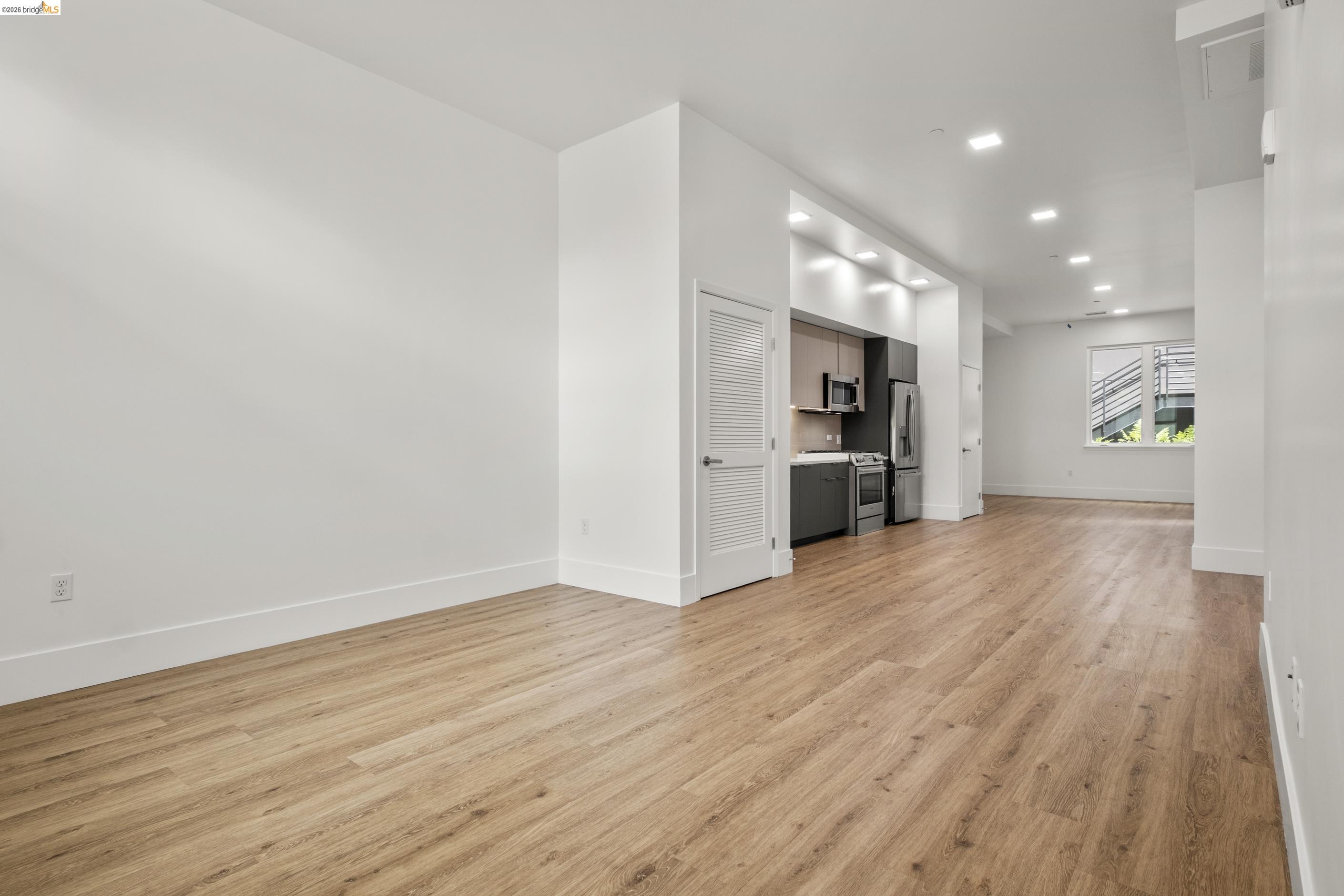 Photo #12: 41132369 Listing: Photo #12