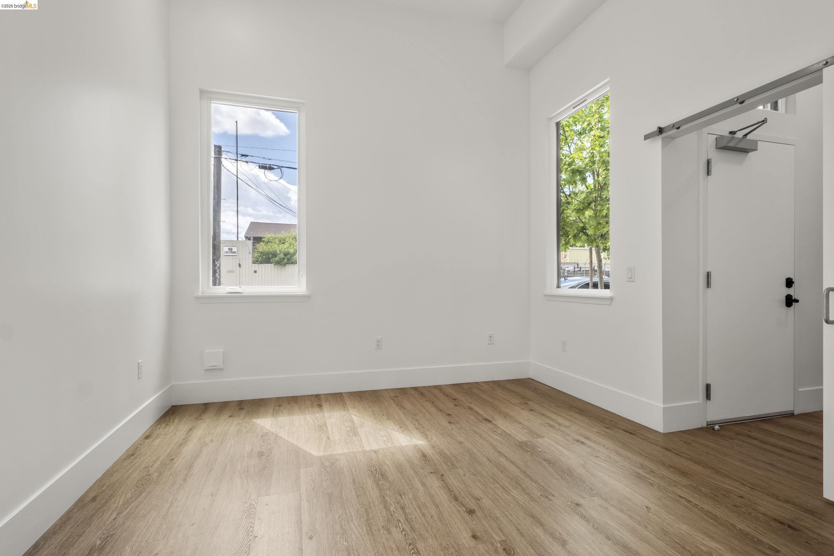 Photo #15: 41132369 Listing: Photo #15