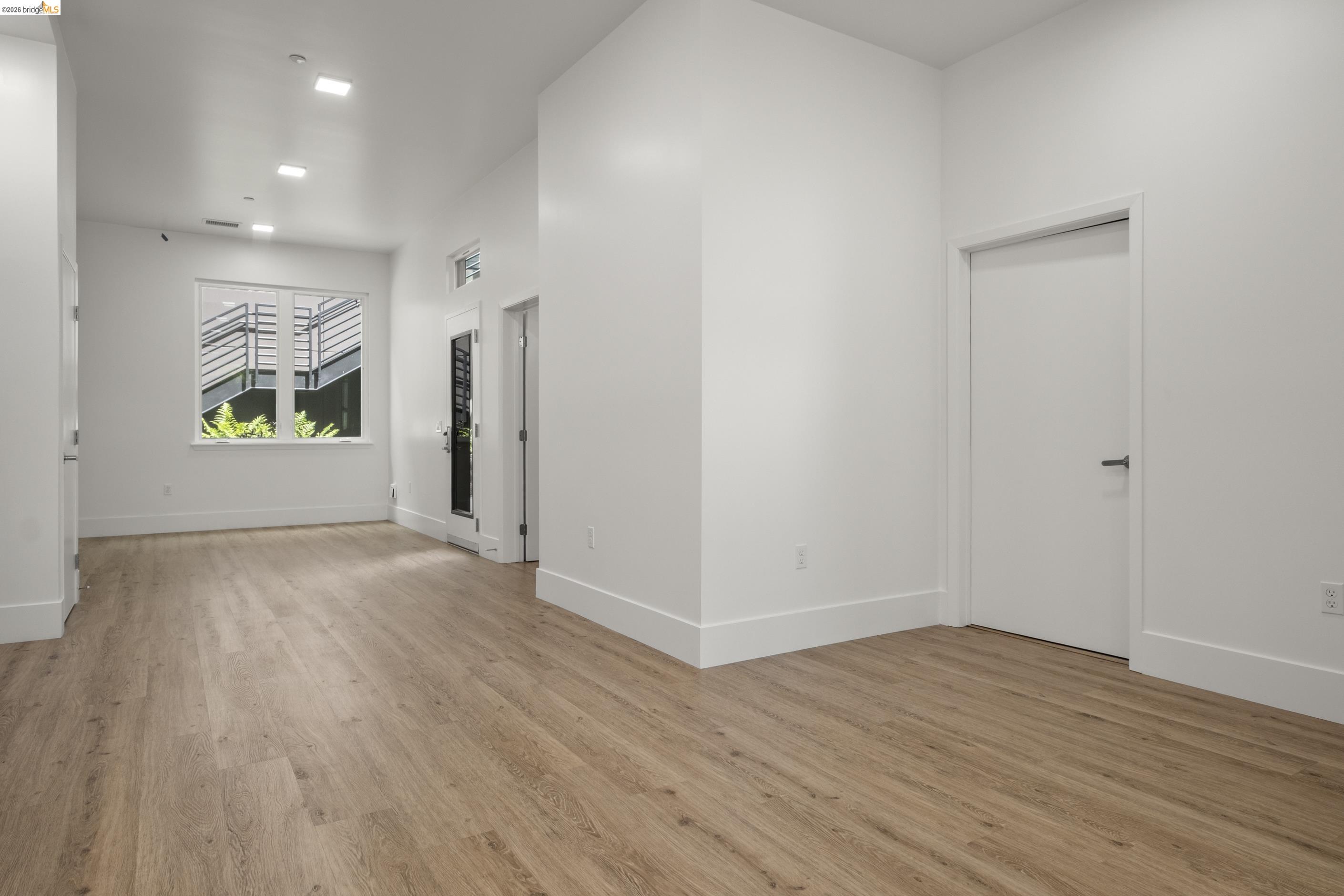 Photo #9: 41132369 Listing: Photo #9