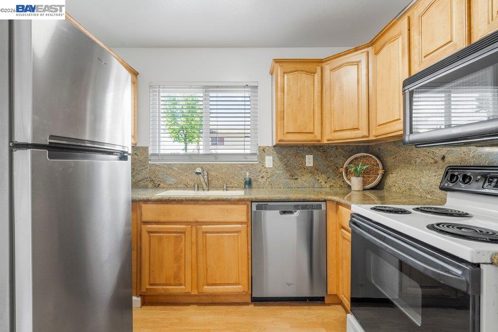 Photo #9: 41132373 Listing: Photo #9