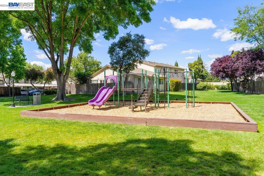 Photo #24: 41132373 Listing: Photo #24