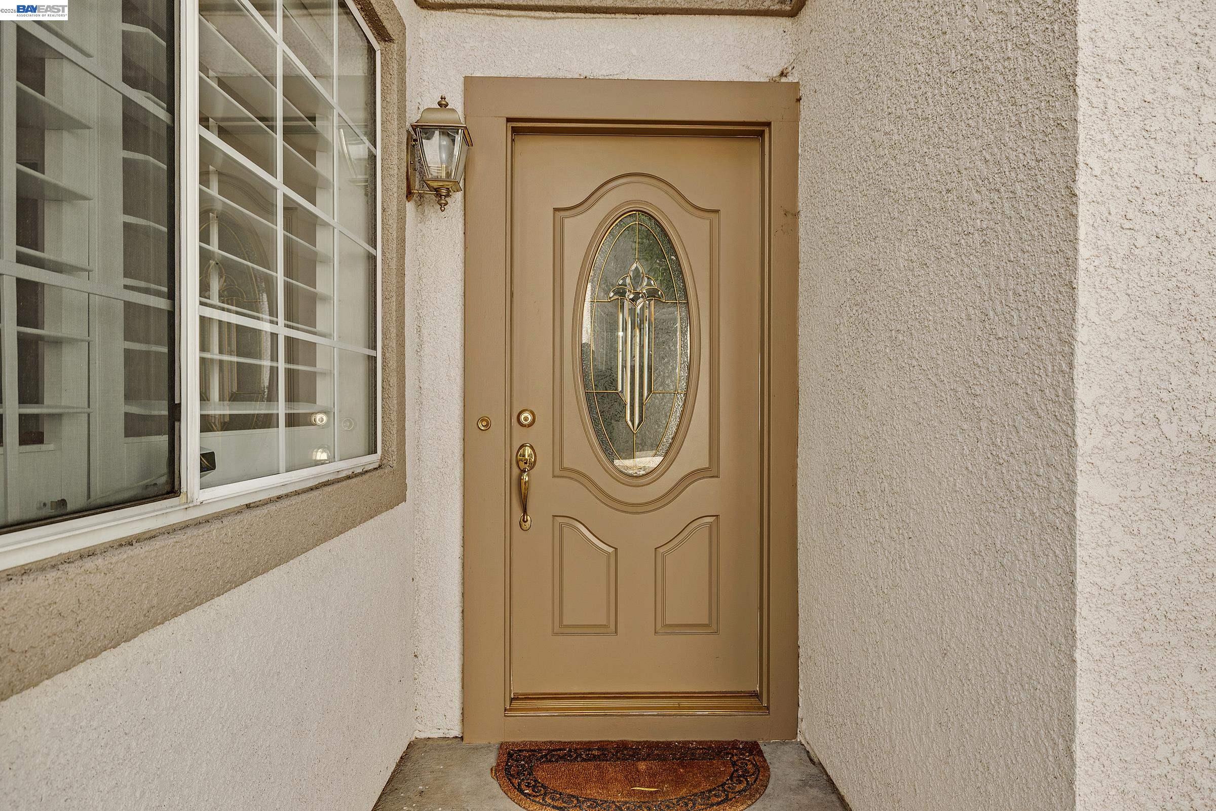 Photo #2: 41132379 Listing: Photo #2