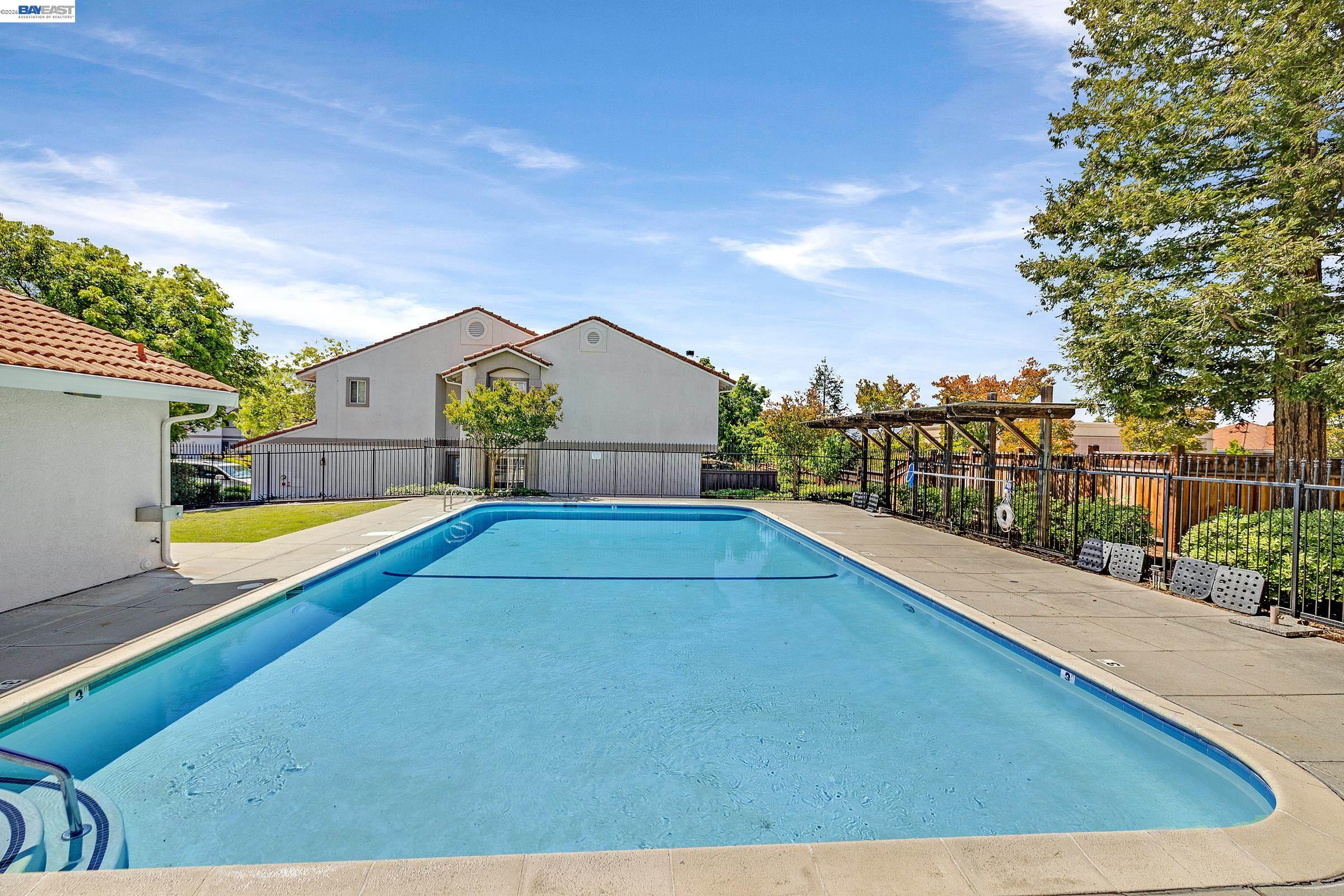 Photo #30: 41132379 Listing: Photo #30