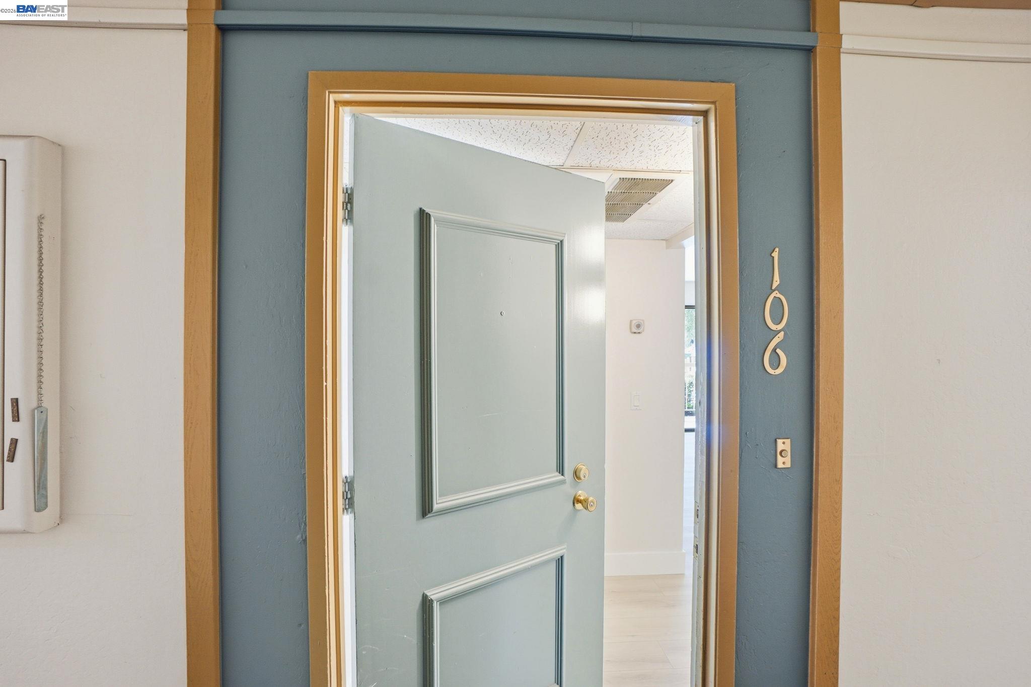 Photo #1: 41132389 Listing: Photo #1