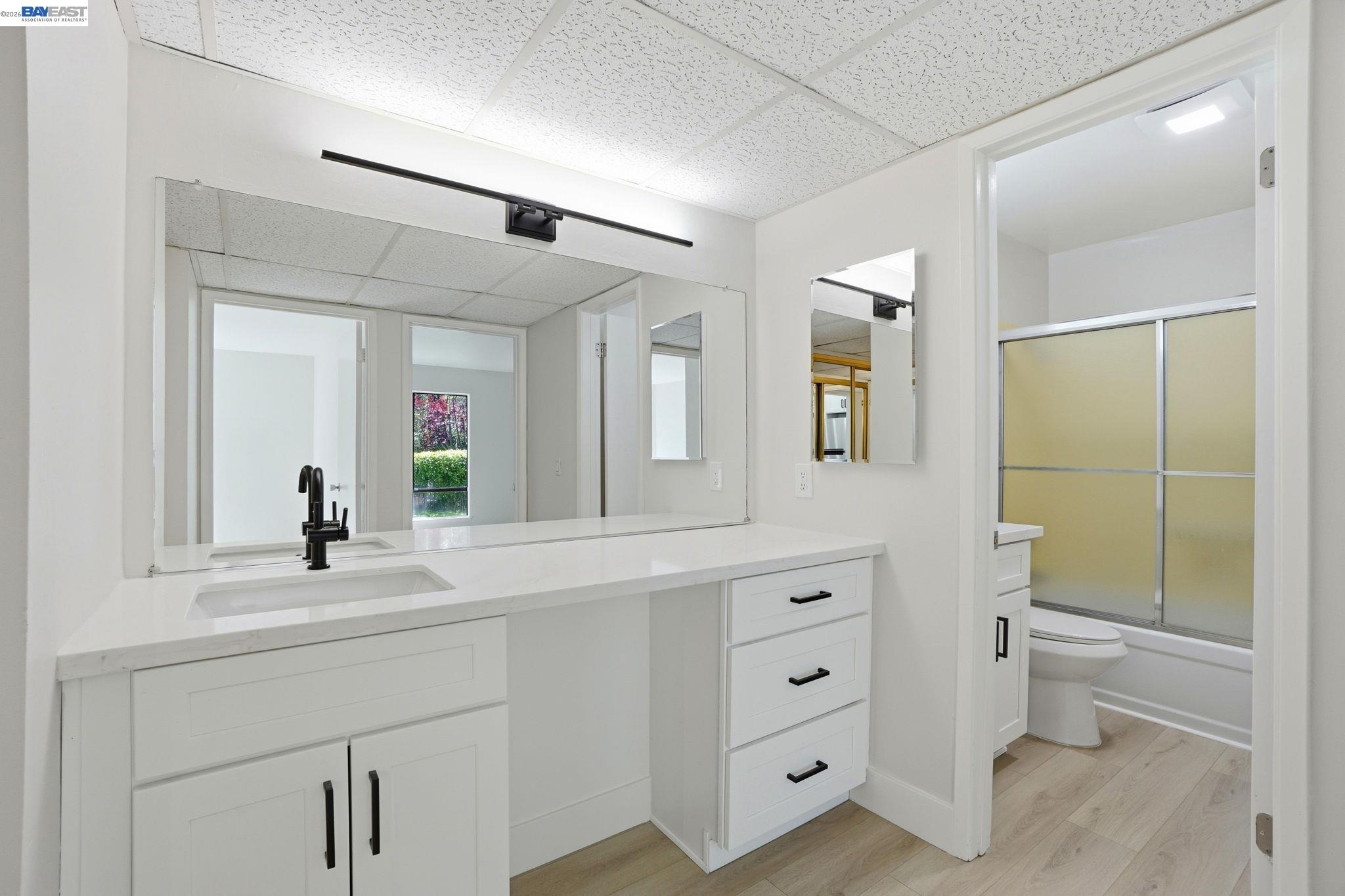 Photo #33: 41132389 Listing: Photo #33