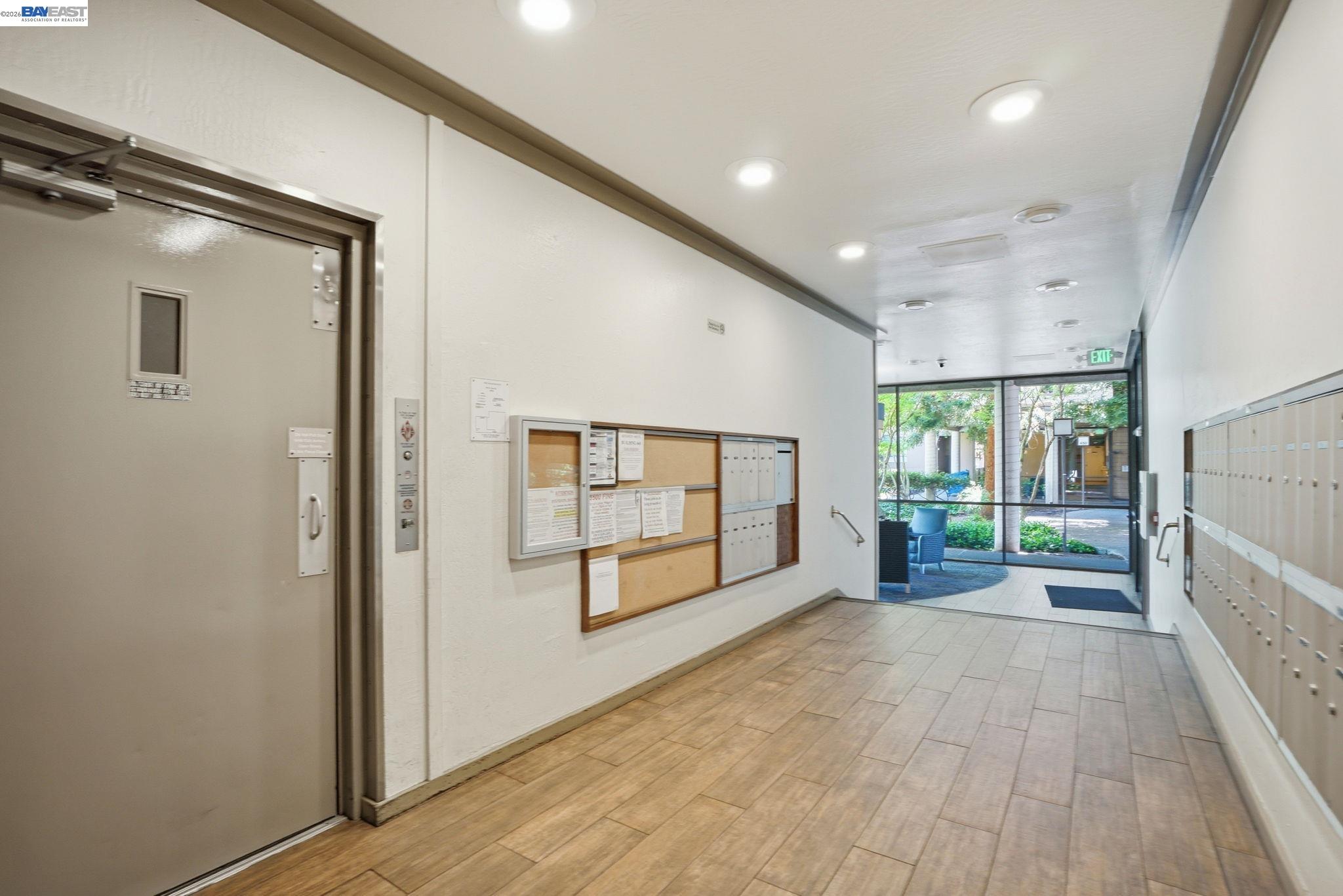 Photo #5: 41132389 Listing: Photo #5