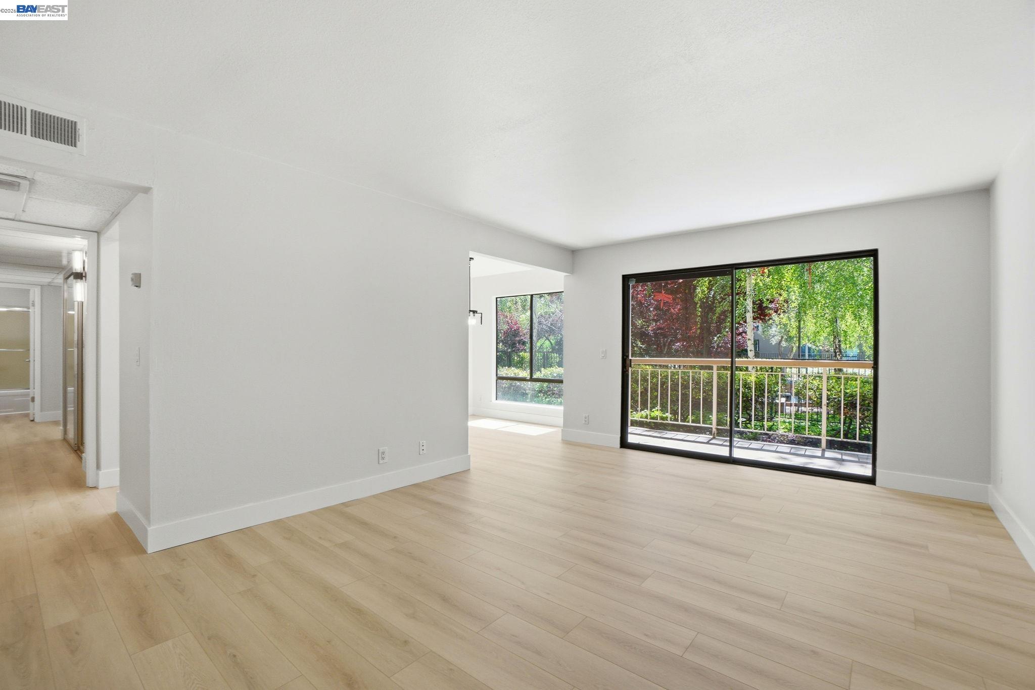 Photo #9: 41132389 Listing: Photo #9