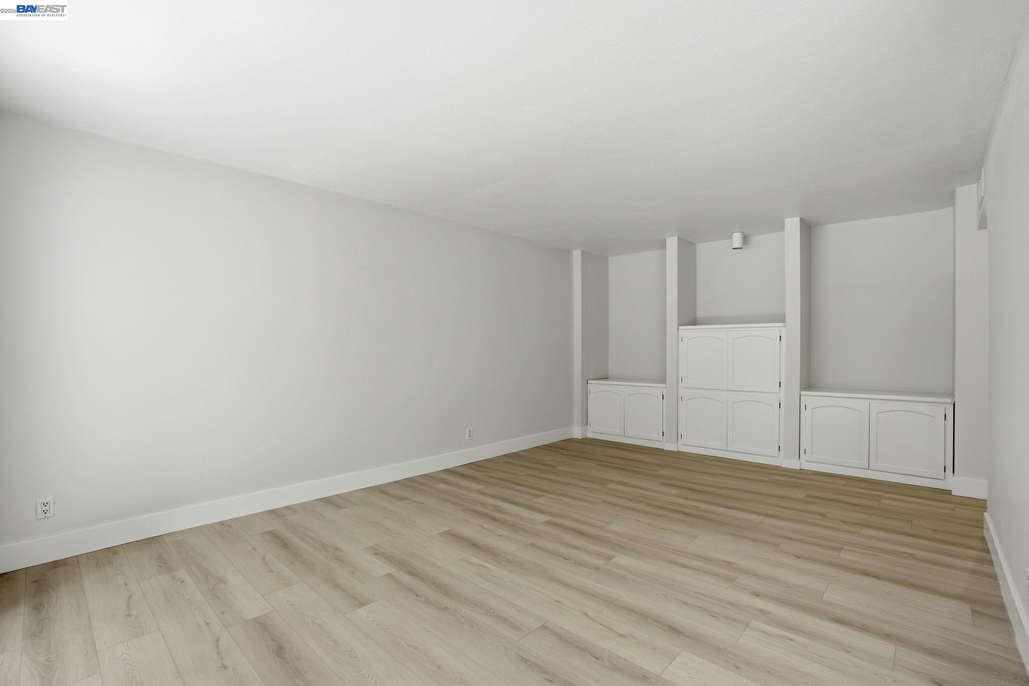 Photo #10: 41132389 Listing: Photo #10