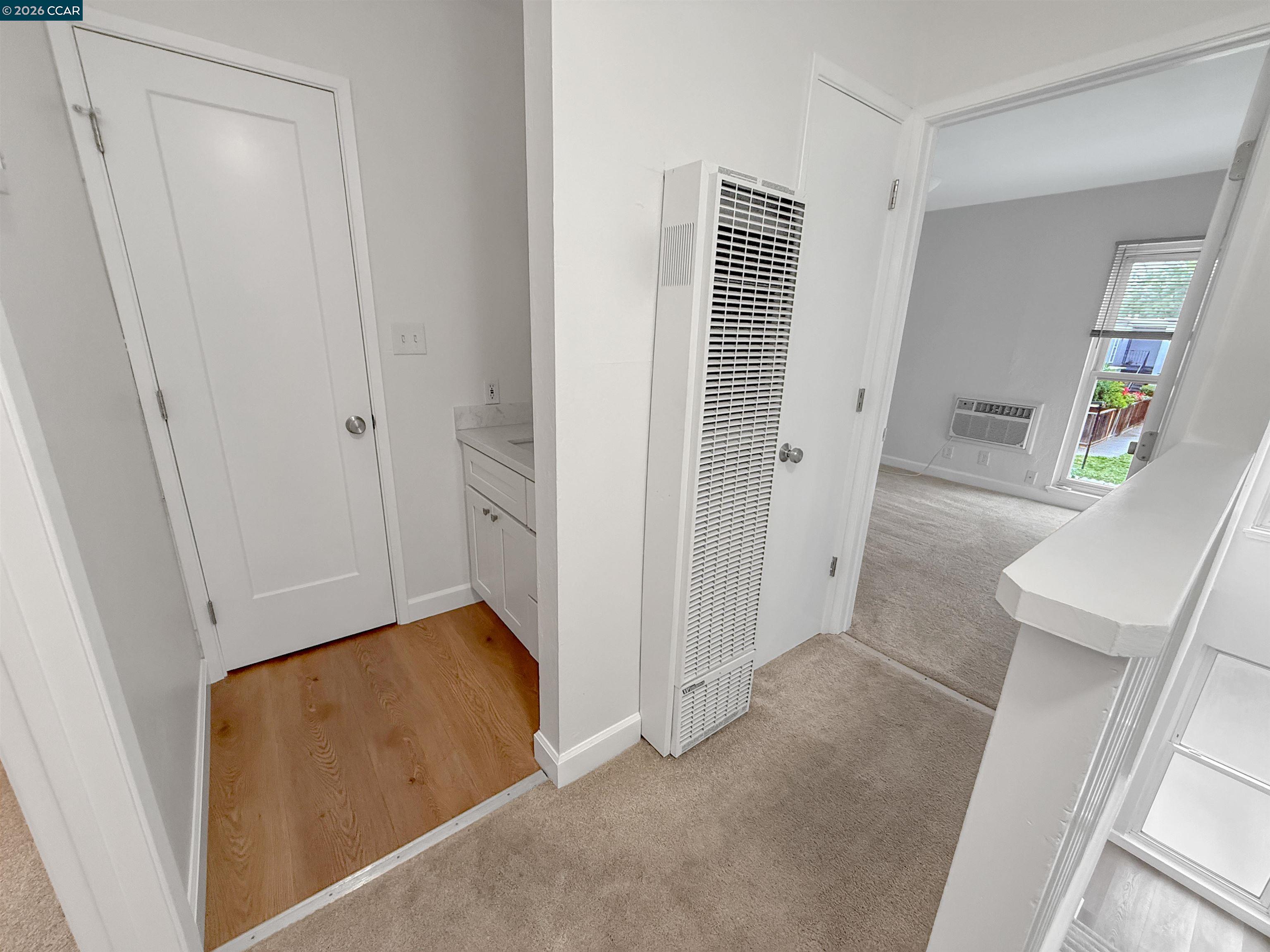 Photo #17: 41132409 Listing: Photo #17