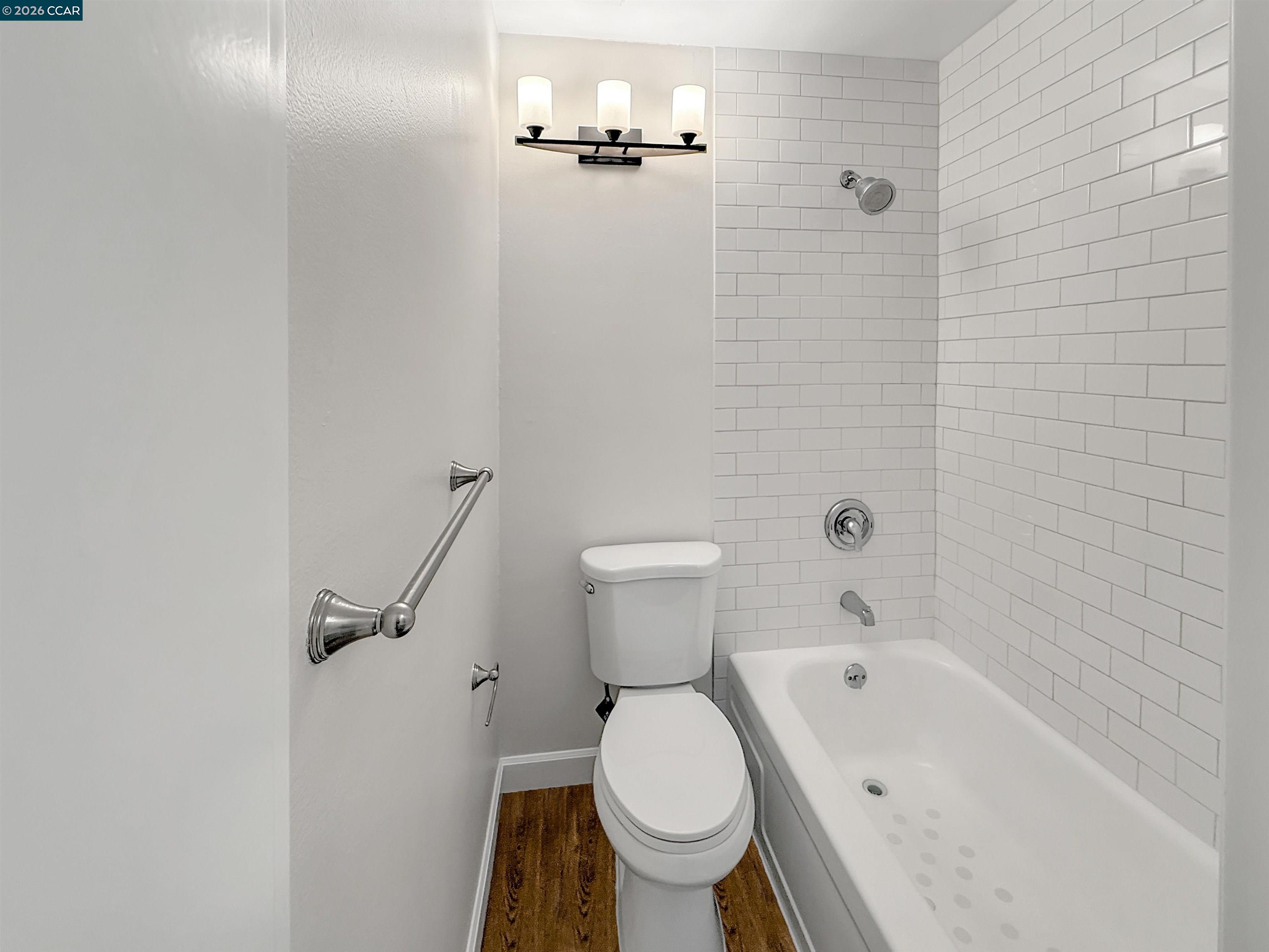 Photo #19: 41132409 Listing: Photo #19