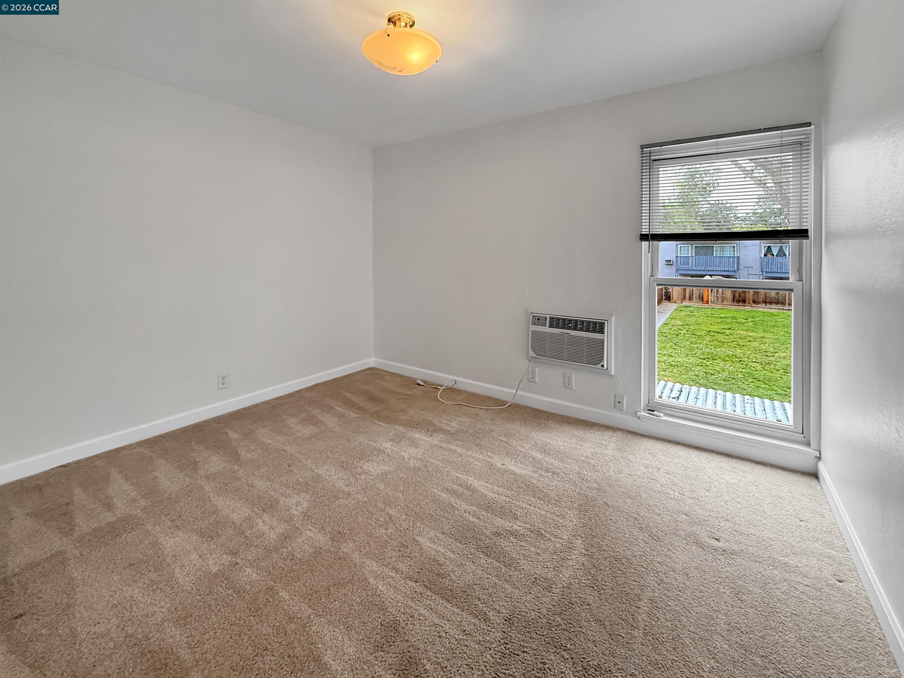 Photo #25: 41132409 Listing: Photo #25