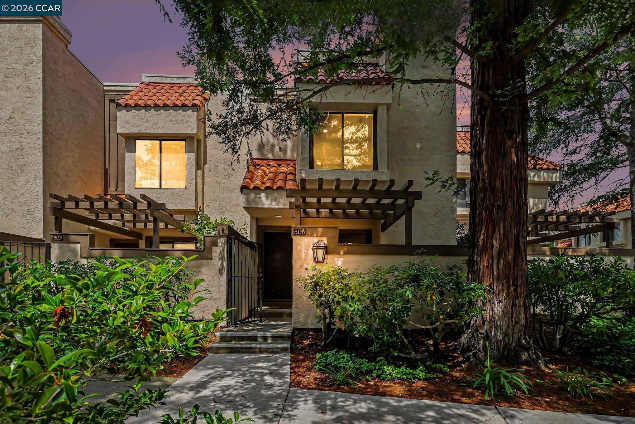 Photo #2: 41132416 Listing: Photo #2