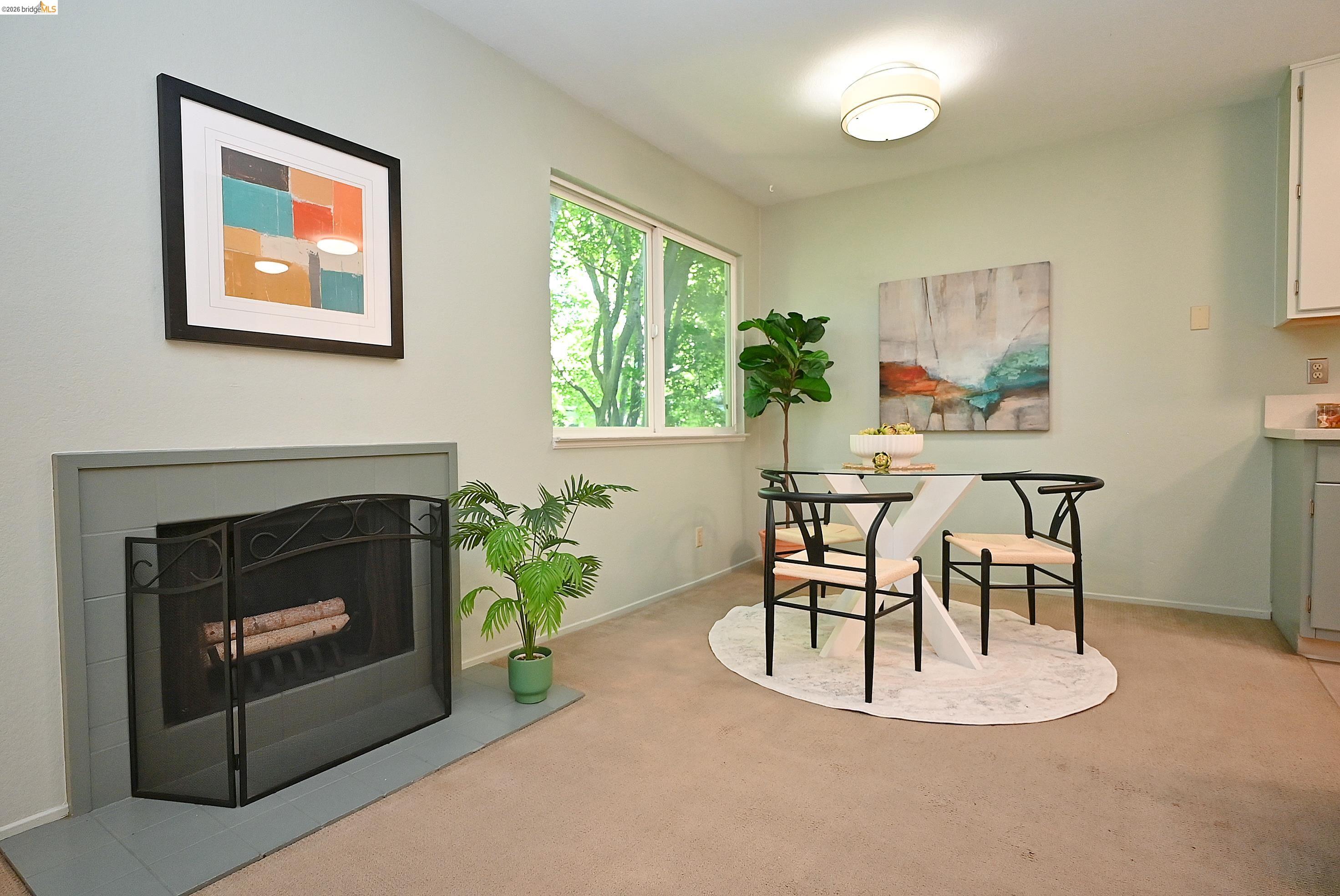 Photo #9: 41132422 Listing: Photo #9