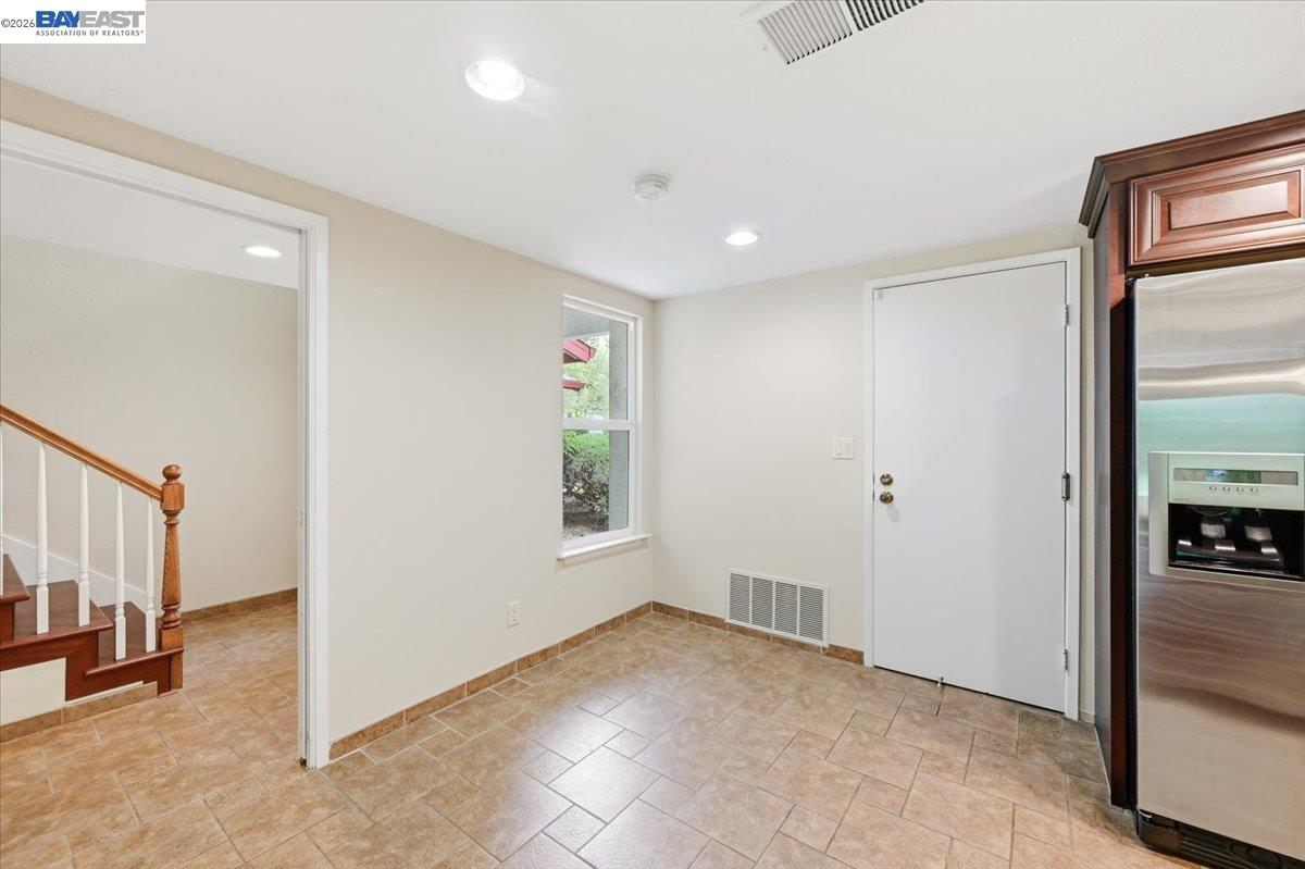 Photo #11: 41132473 Listing: Photo #11