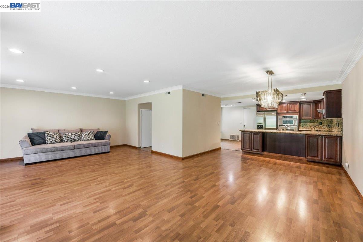 Photo #16: 41132473 Listing: Photo #16