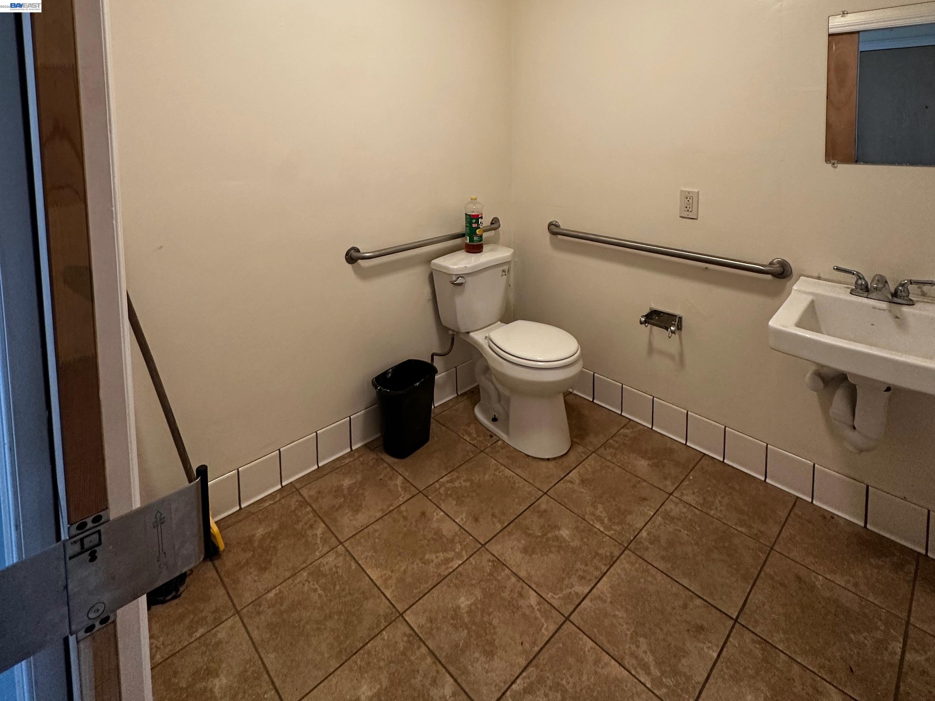 1439 Arcade Blvd, Sacramento, CA, 95815