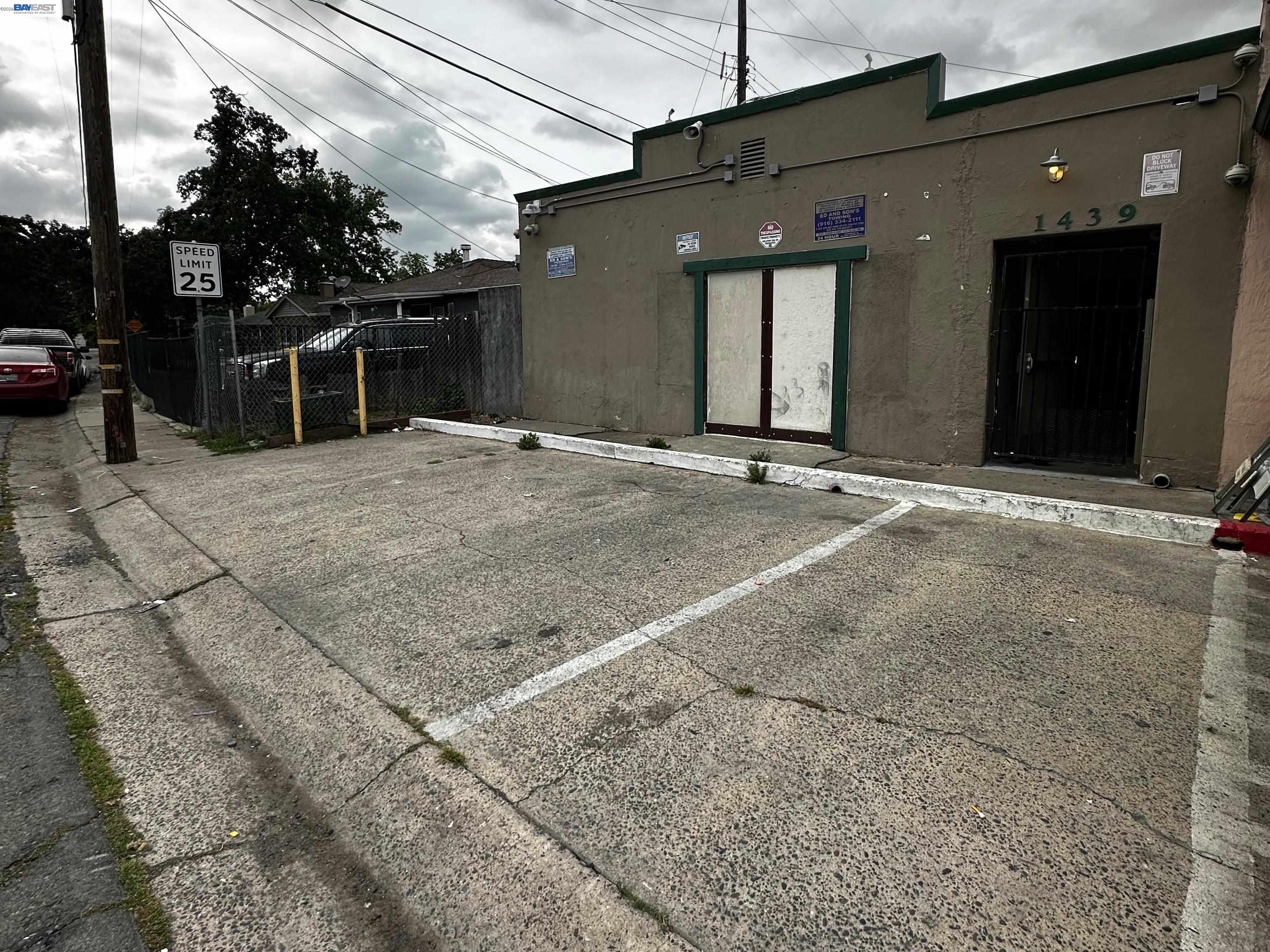 1439 Arcade Blvd, Sacramento, CA, 95815