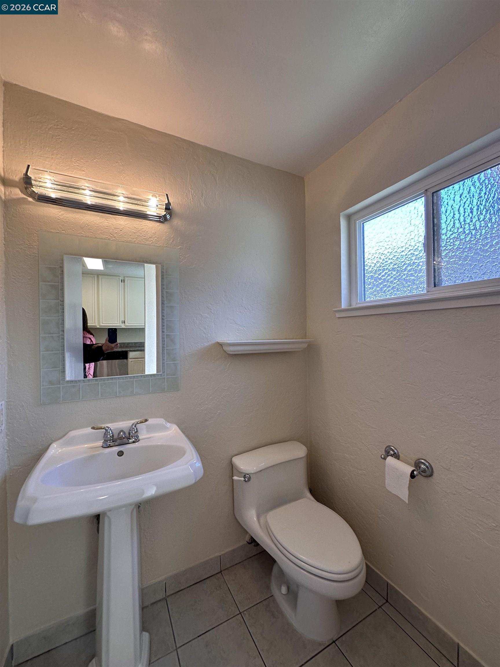 Photo #5: 41132494 Listing: Photo #5