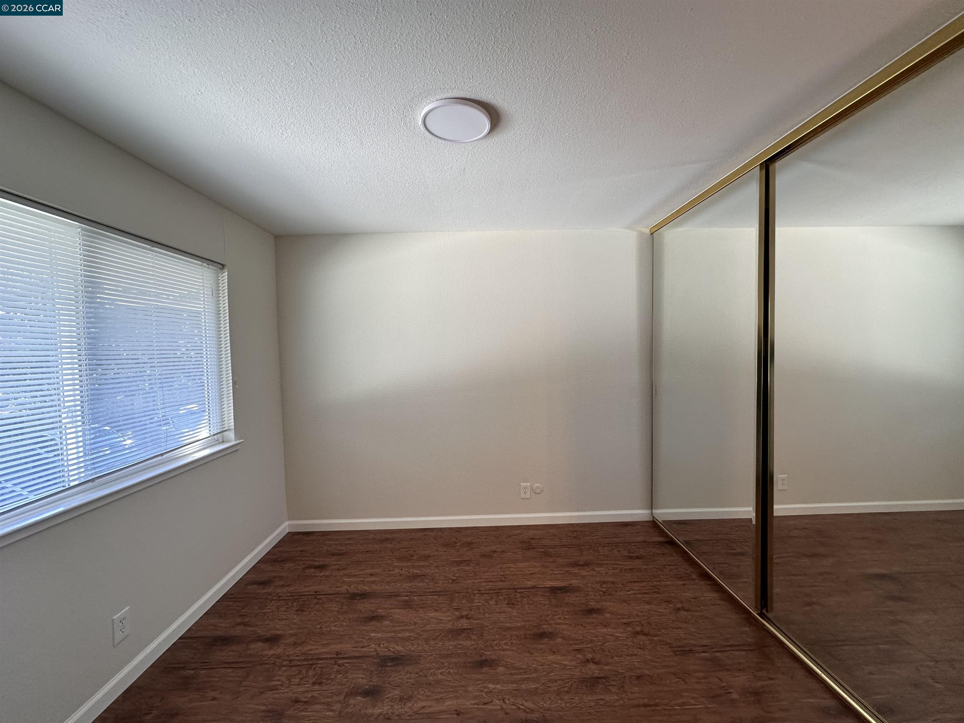 Photo #8: 41132494 Listing: Photo #8