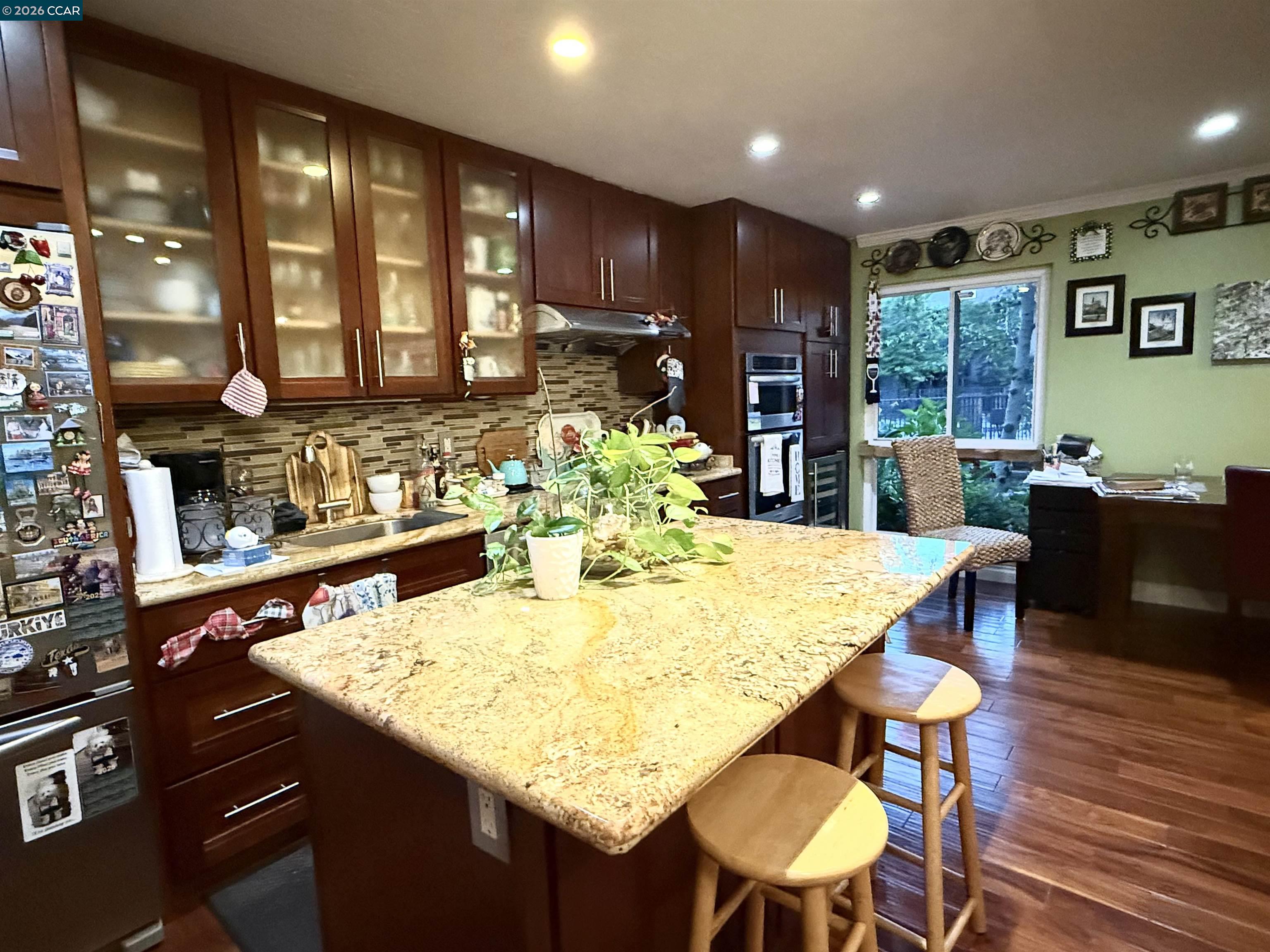 Photo #3: 41132501 Listing: Photo #3