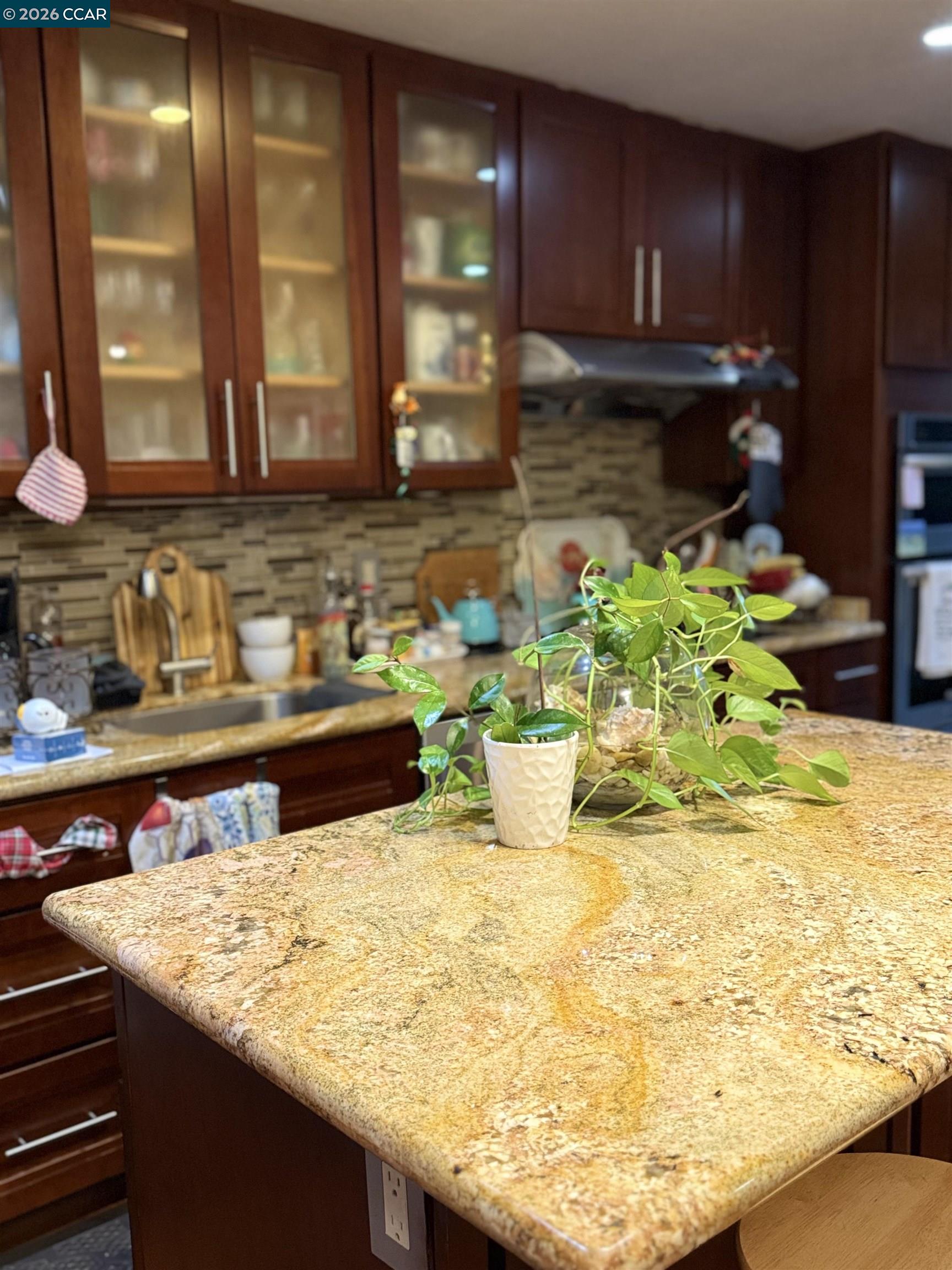 Photo #7: 41132501 Listing: Photo #7