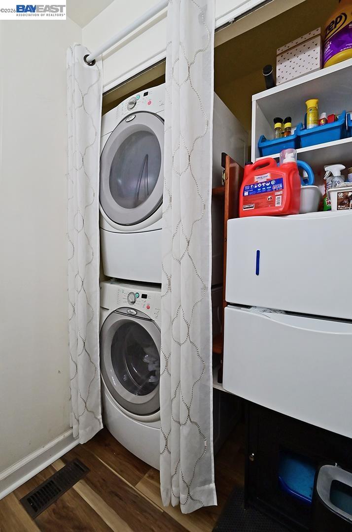 Photo #3: 41132504 Listing: Photo #3