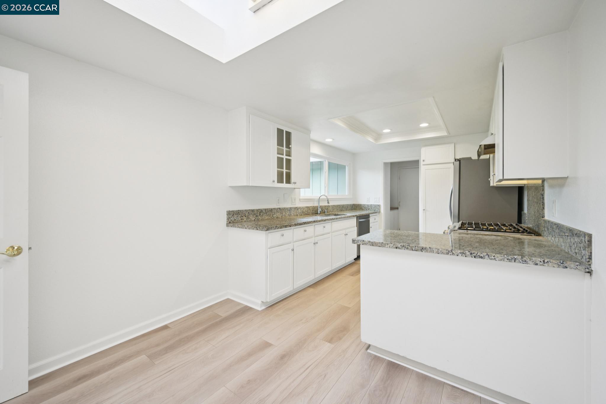 Photo #12: 41132511 Listing: Photo #12