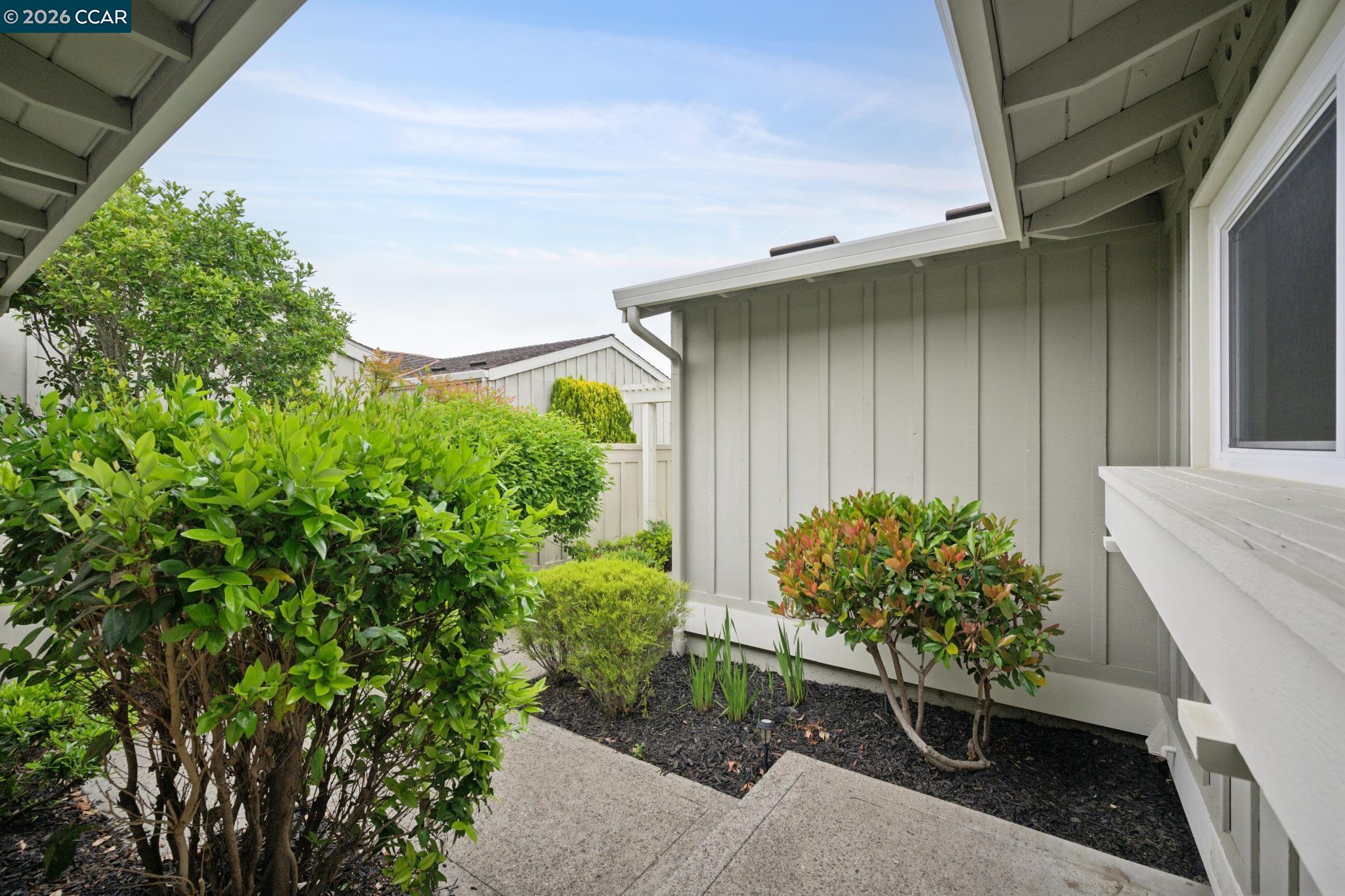 Photo #6: 41132511 Listing: Photo #6