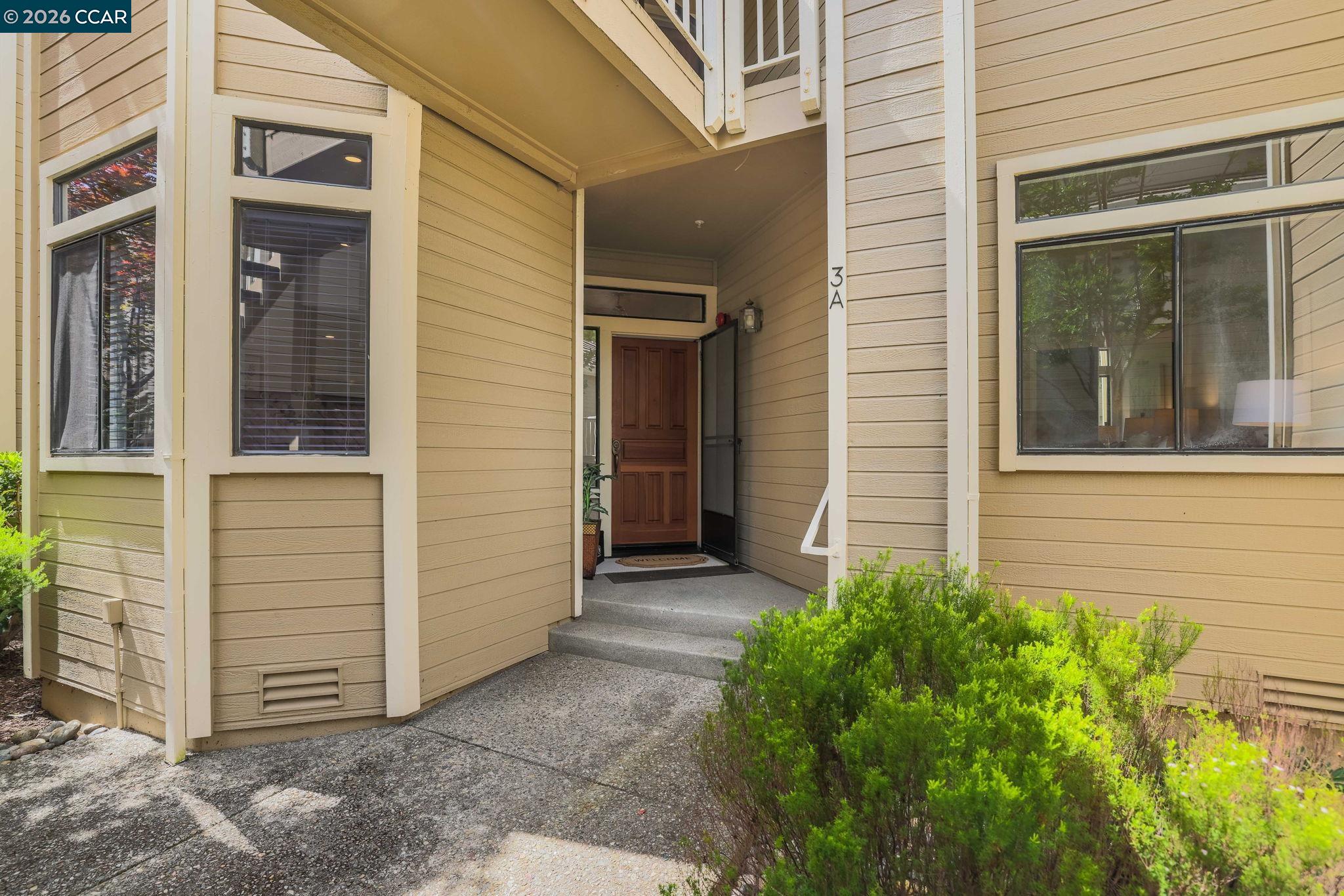 Photo #2: 41132512 Listing: Photo #2