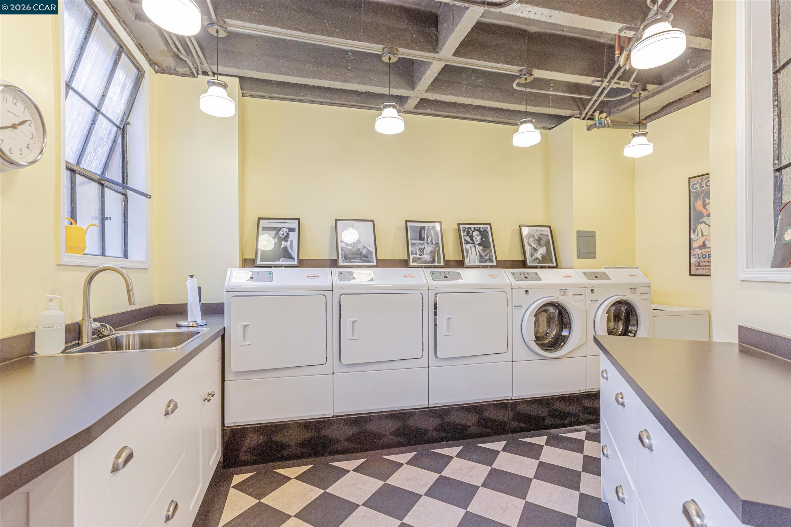 Photo #27: 41132528 Listing: Photo #27