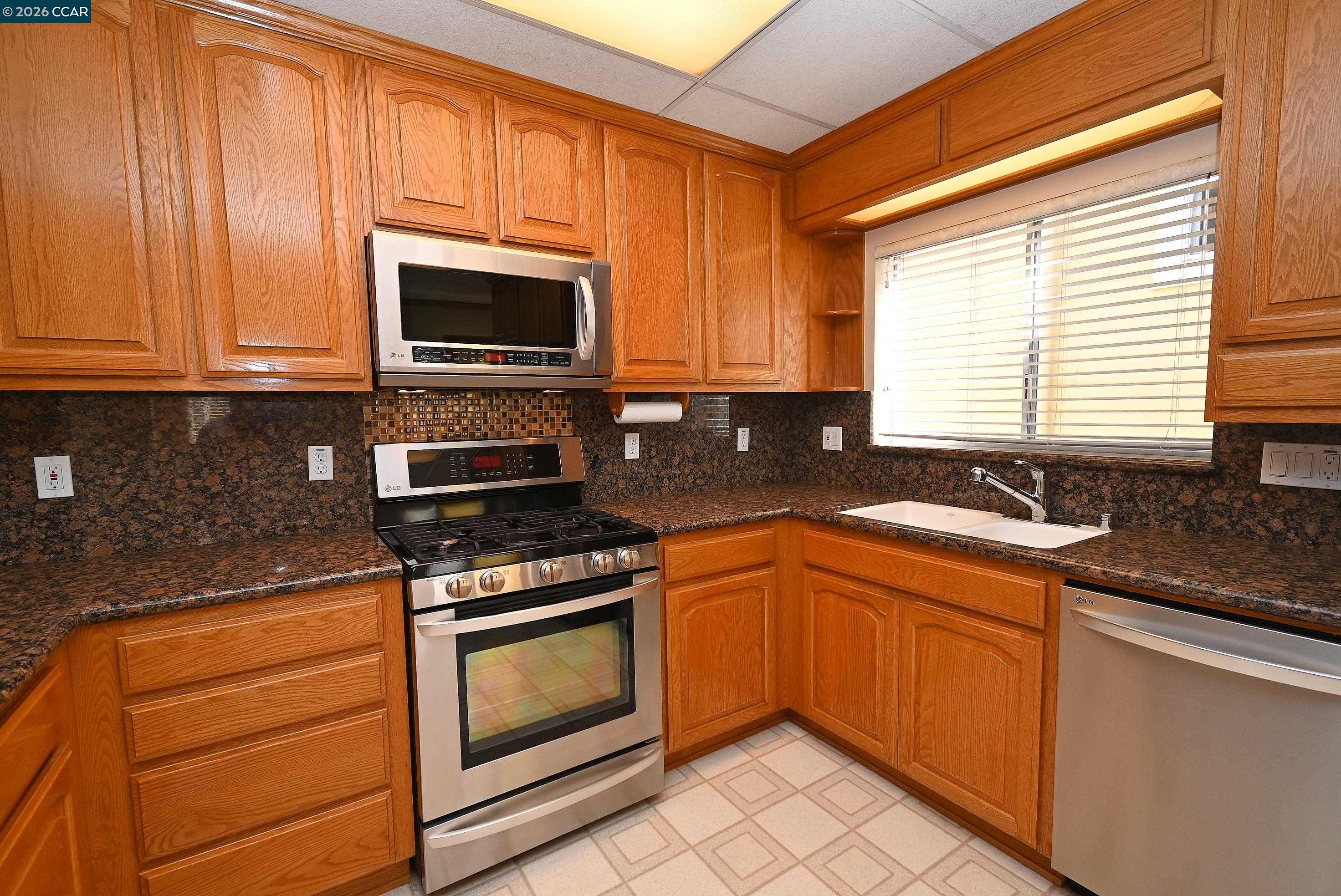 625 Winslow Street, Crockett CA 94525 — photo 14