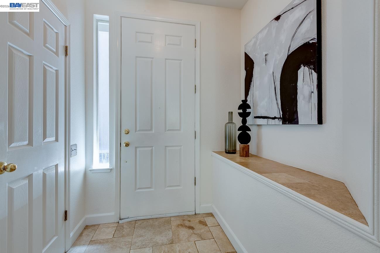 Photo #4: 41132533 Listing: Photo #4