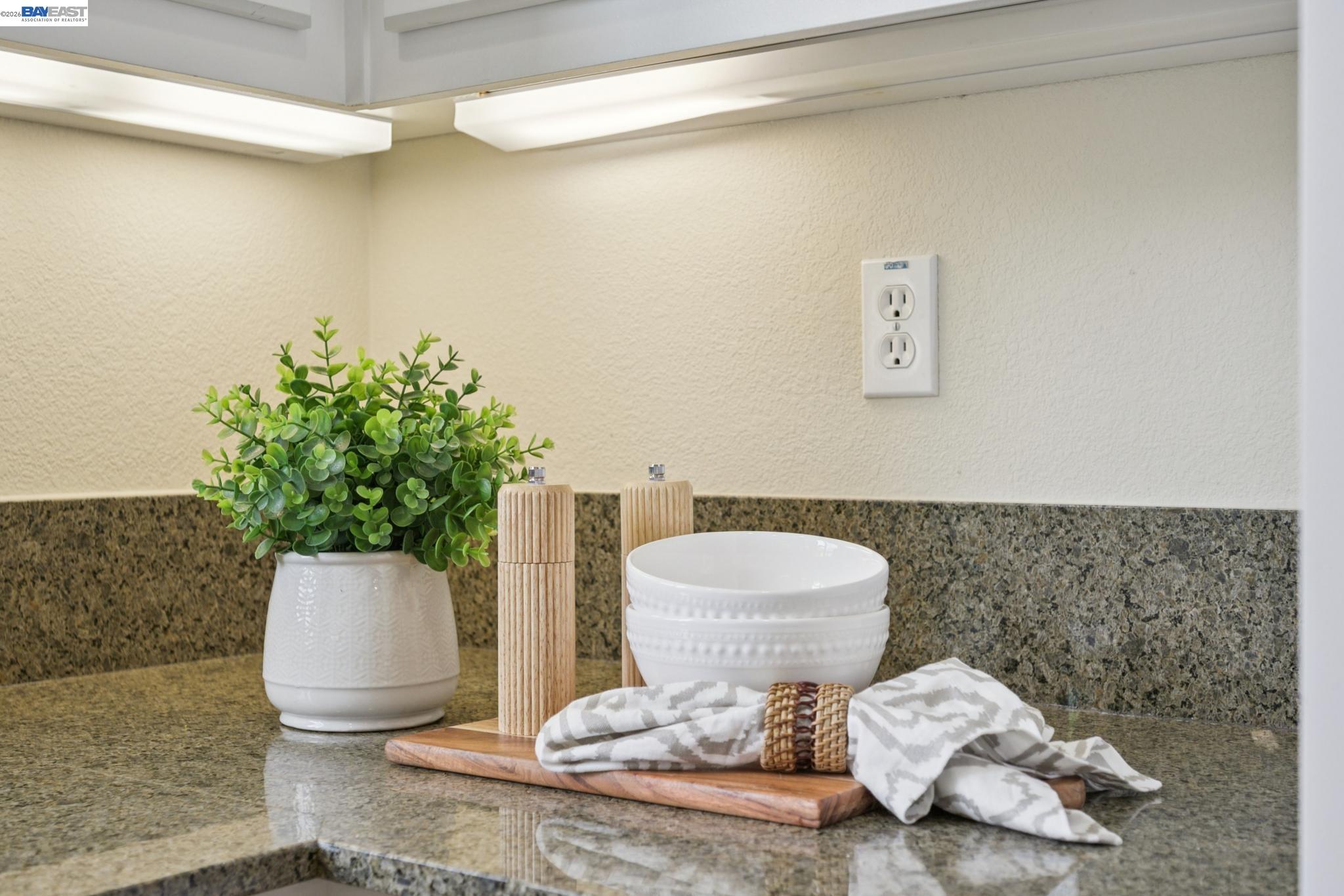 Photo #24: 41132541 Listing: Photo #24