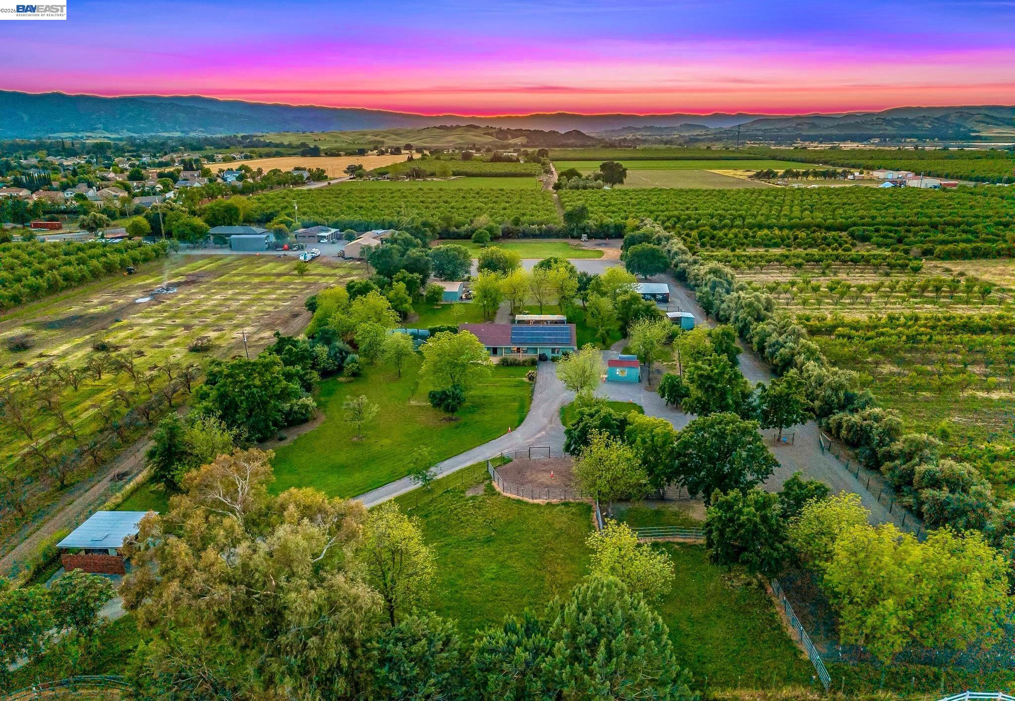 Front Image Thumbnail for BE41132546