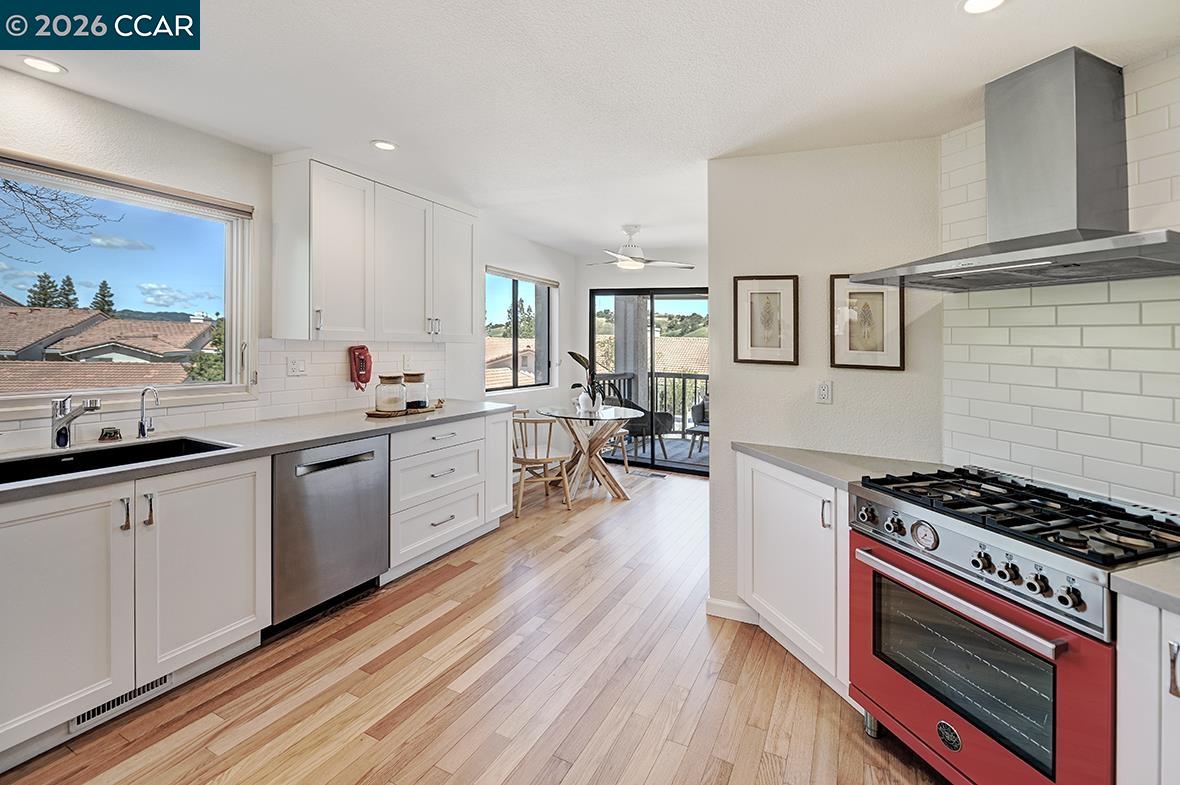 Photo #14: 41132552 Listing: Photo #14