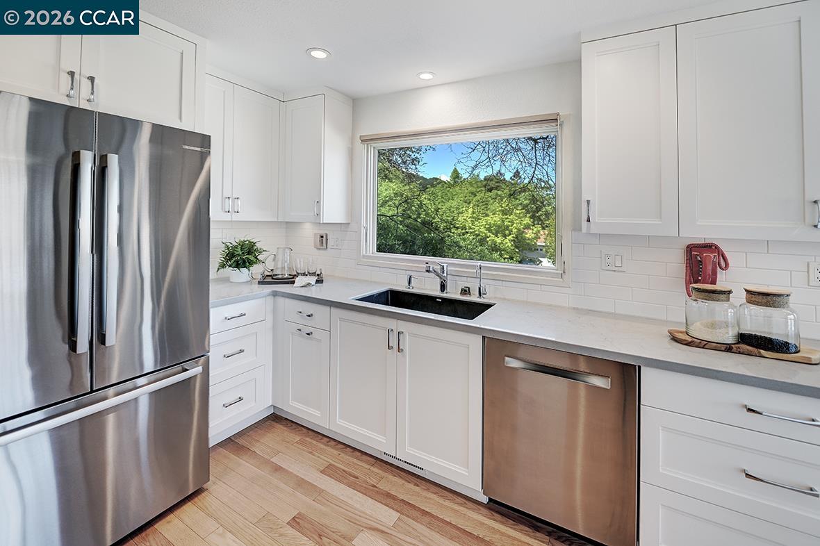 Photo #25: 41132552 Listing: Photo #25