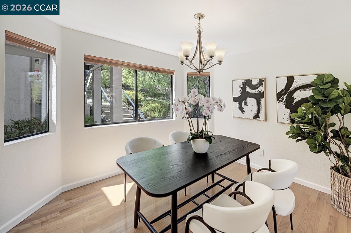 Photo #9: 41132552 Listing: Photo #9