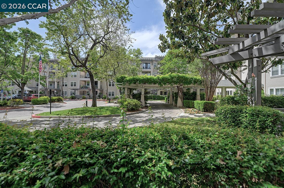 Photo #12: 41132553 Listing: Photo #12