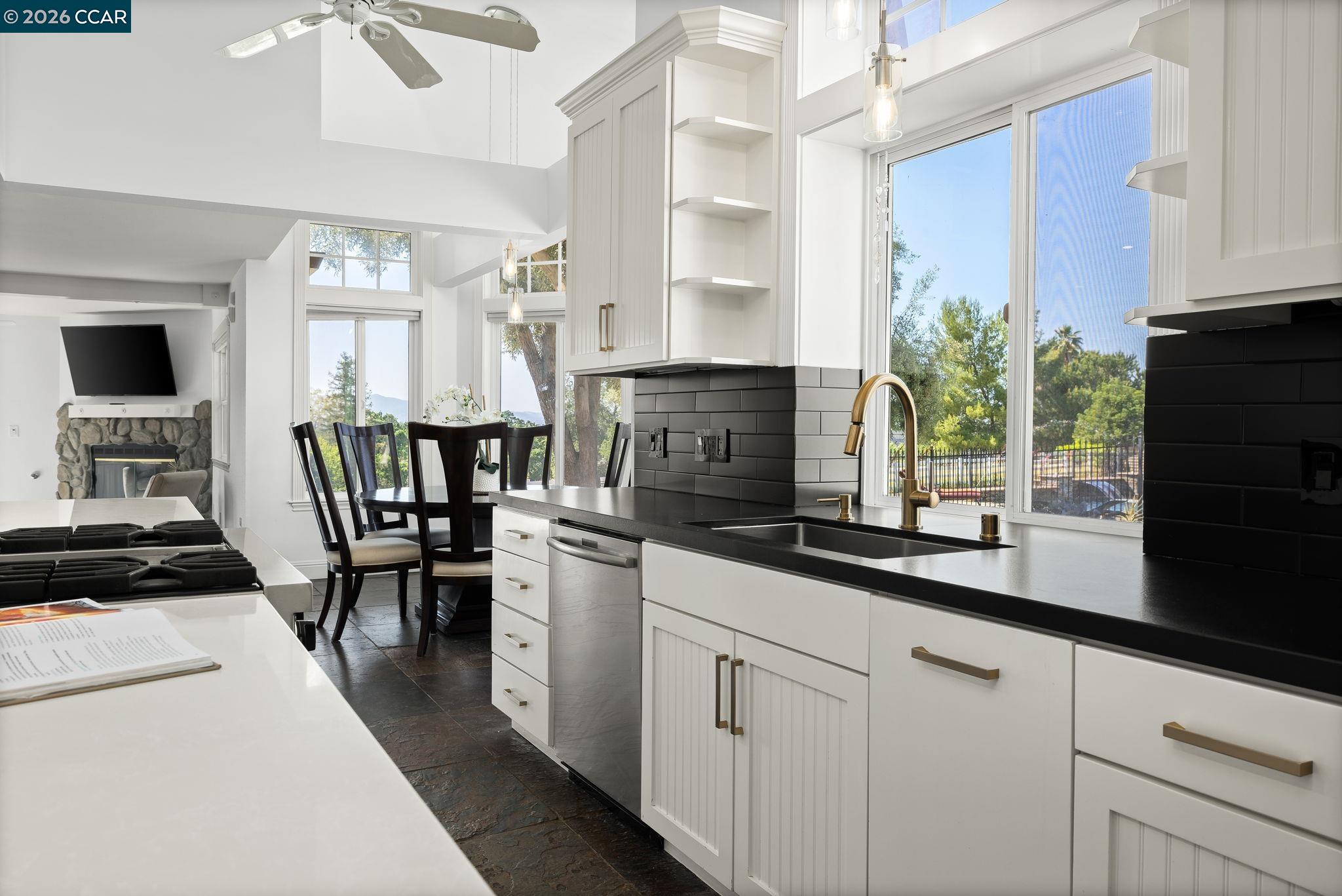 2050 Shell Ridge Trl, Walnut Creek CA 94598 — photo 13