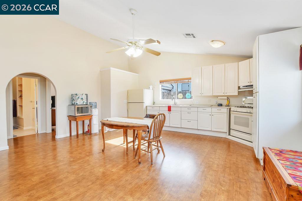 140 Raye Ave, Oakley CA 94561 — photo 13